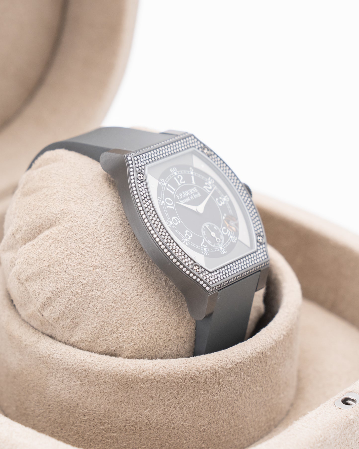 F.P. Journe Elegante 48mm Black dial / Green Lume Factory Diamond Bezel 2024