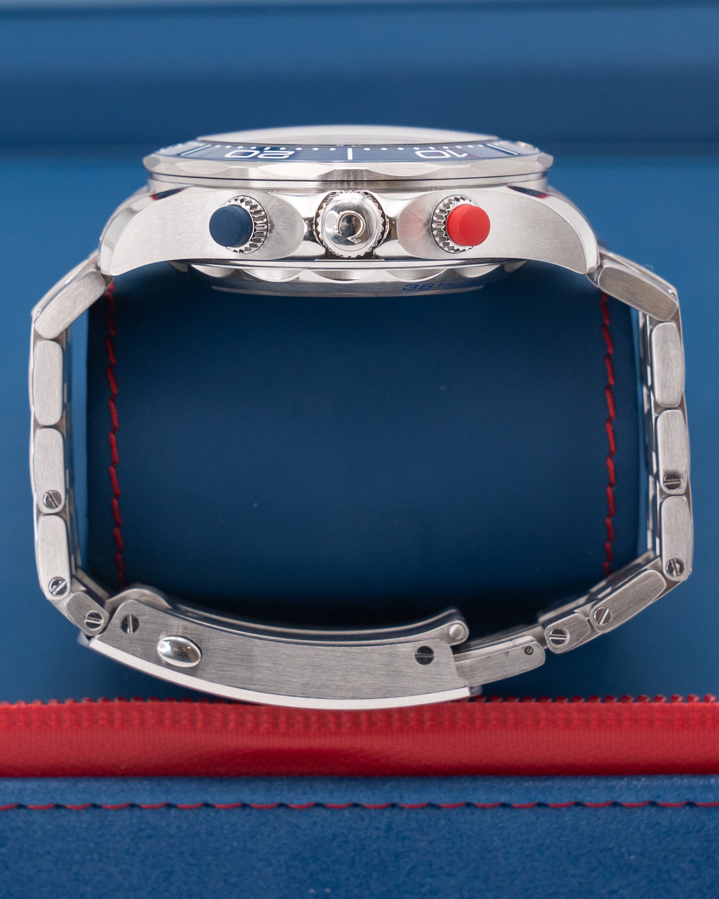 Omega Seamaster 210.30.44.51.03.002 Diver Chronograph Blue 44mm 2022