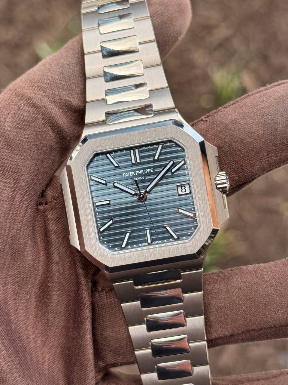 UNWORN Patek Philippe Cubitus 40mm 7128/1G White Gold Blue Dial 2025