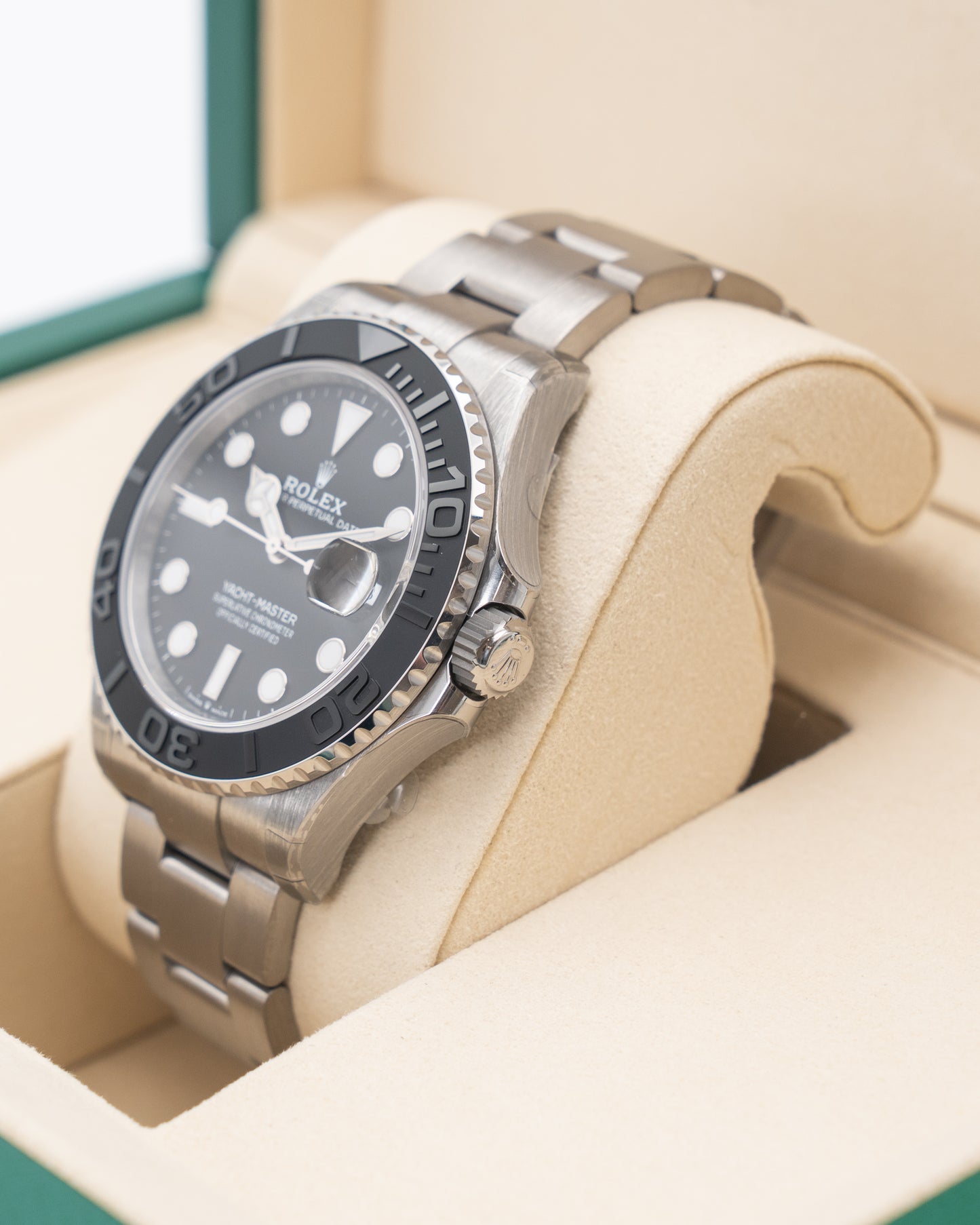 UNWORN Rolex Yachtmaster 42mm 226627-0001 Titanium 2025