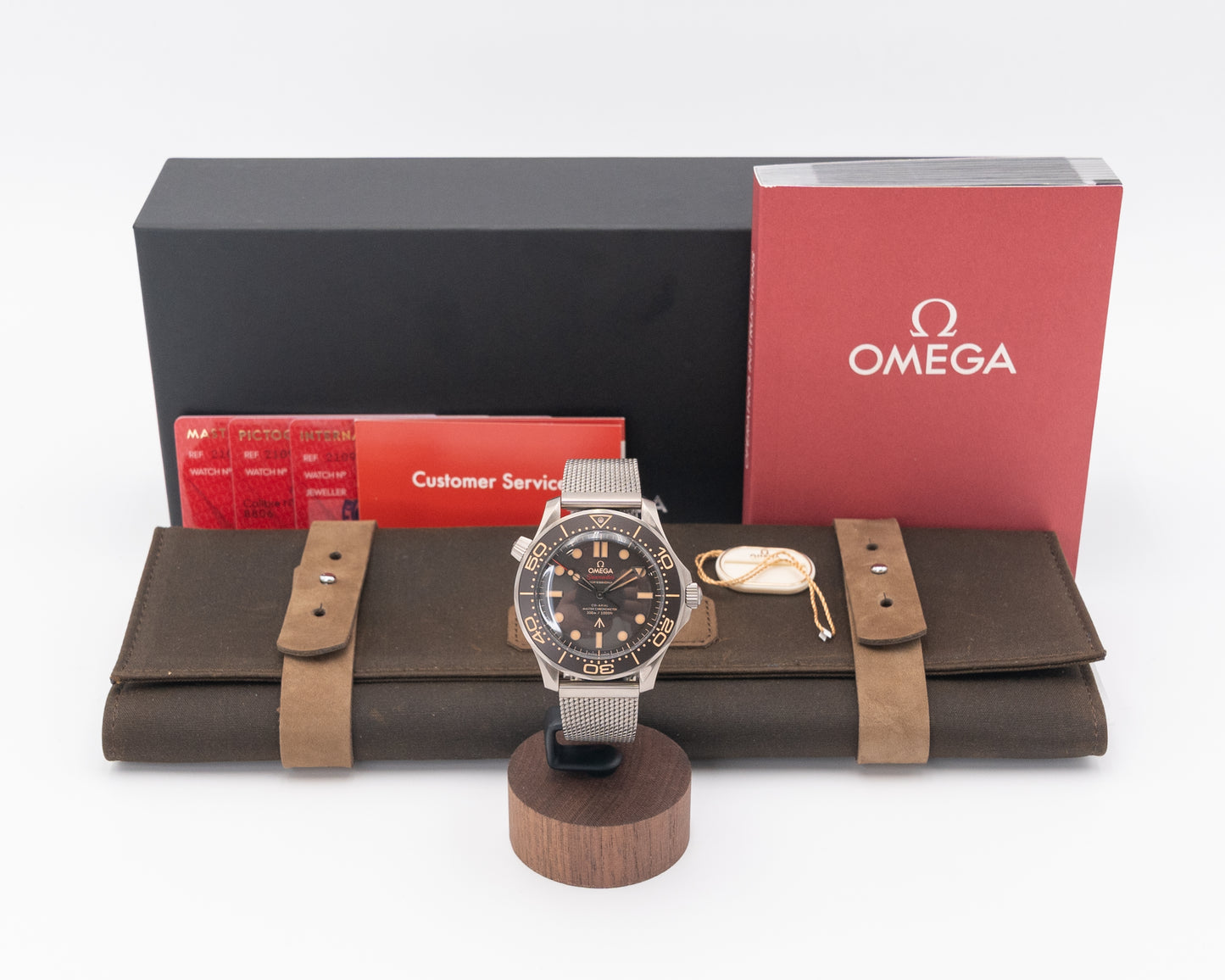 UNWORN Omega Seamaster Diver 300M 210.90.42.20.01.001 No Time To Die 007 James Bond Edition 42mm 2024