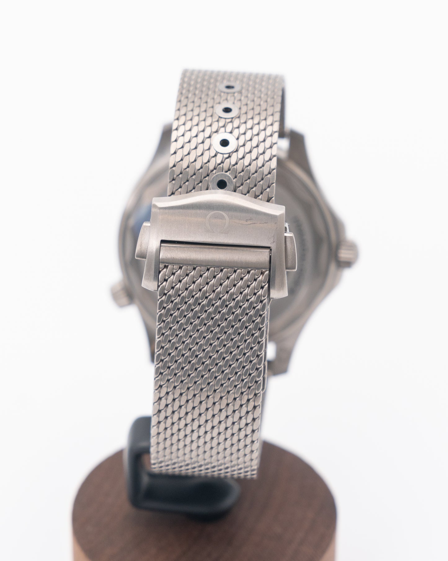UNWORN Omega Seamaster Diver 300M 210.90.42.20.01.001 No Time To Die 007 James Bond Edition 42mm 2024