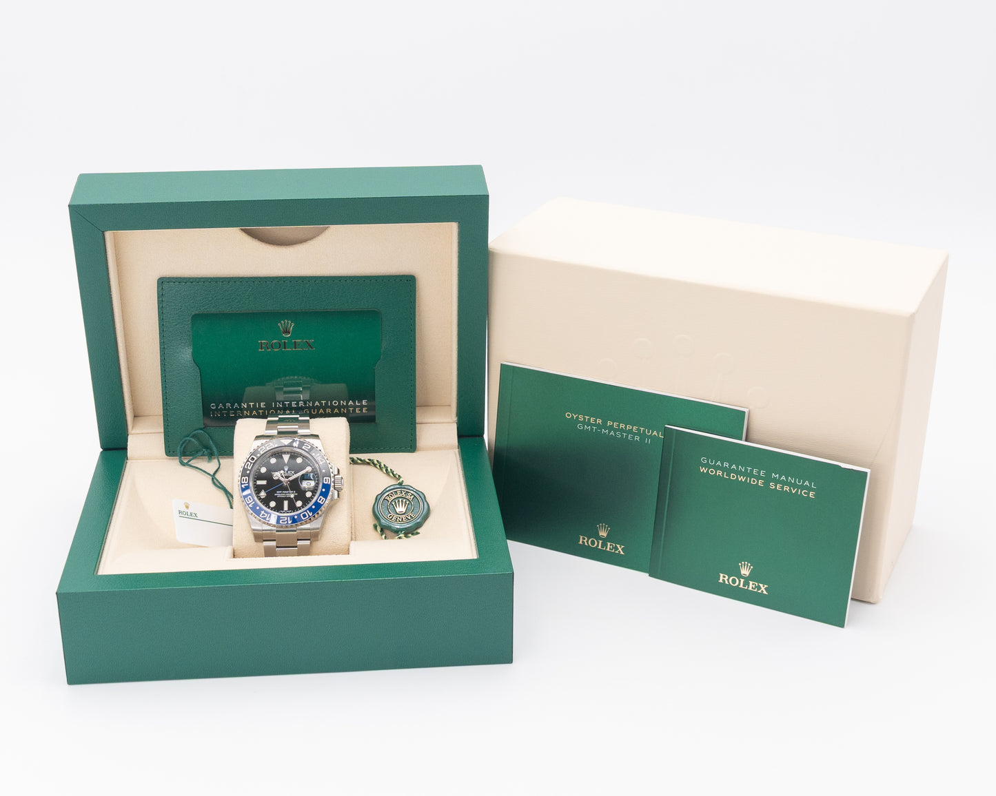 FULL STICKERS UNWORN NEW CARD Rolex GMT Master II 40mm 116710BLNR Batman Oyster 2021