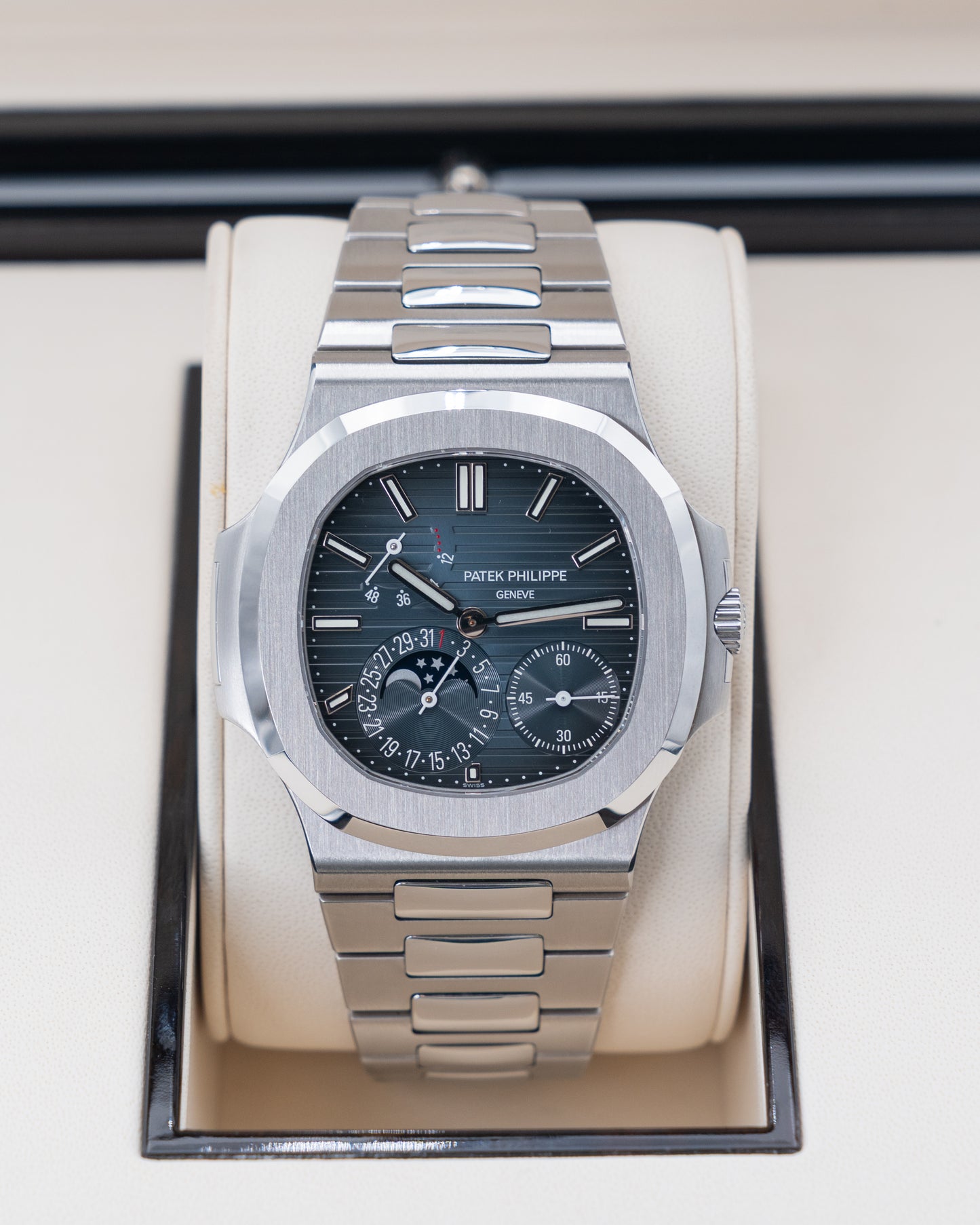 Patek Philippe Nautilus 40mm 5712/1A Blue Dial Moonphase Power Reserve 2015