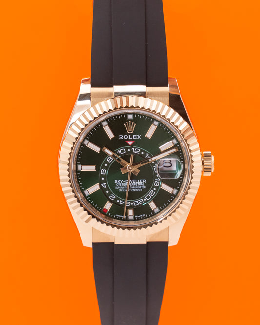 UNWORN Rolex Sky Dweller 42mm 336238-0004 New Green Release Yellow Gold 2025