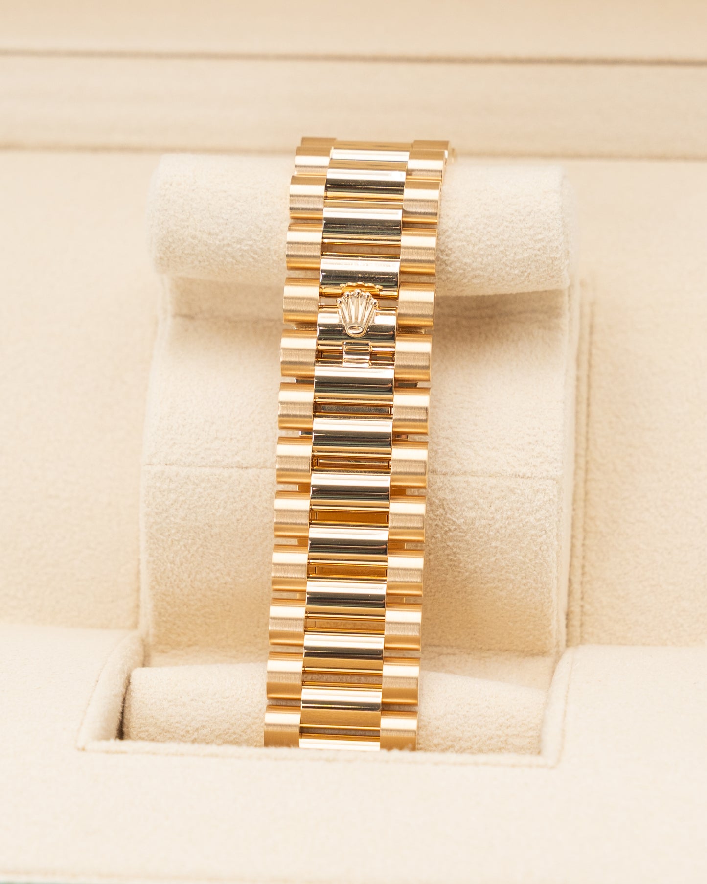 UNWORN Rolex Day Date 40mm 228238-0061 Connor McGreggor Green on Yellow Gold 2025