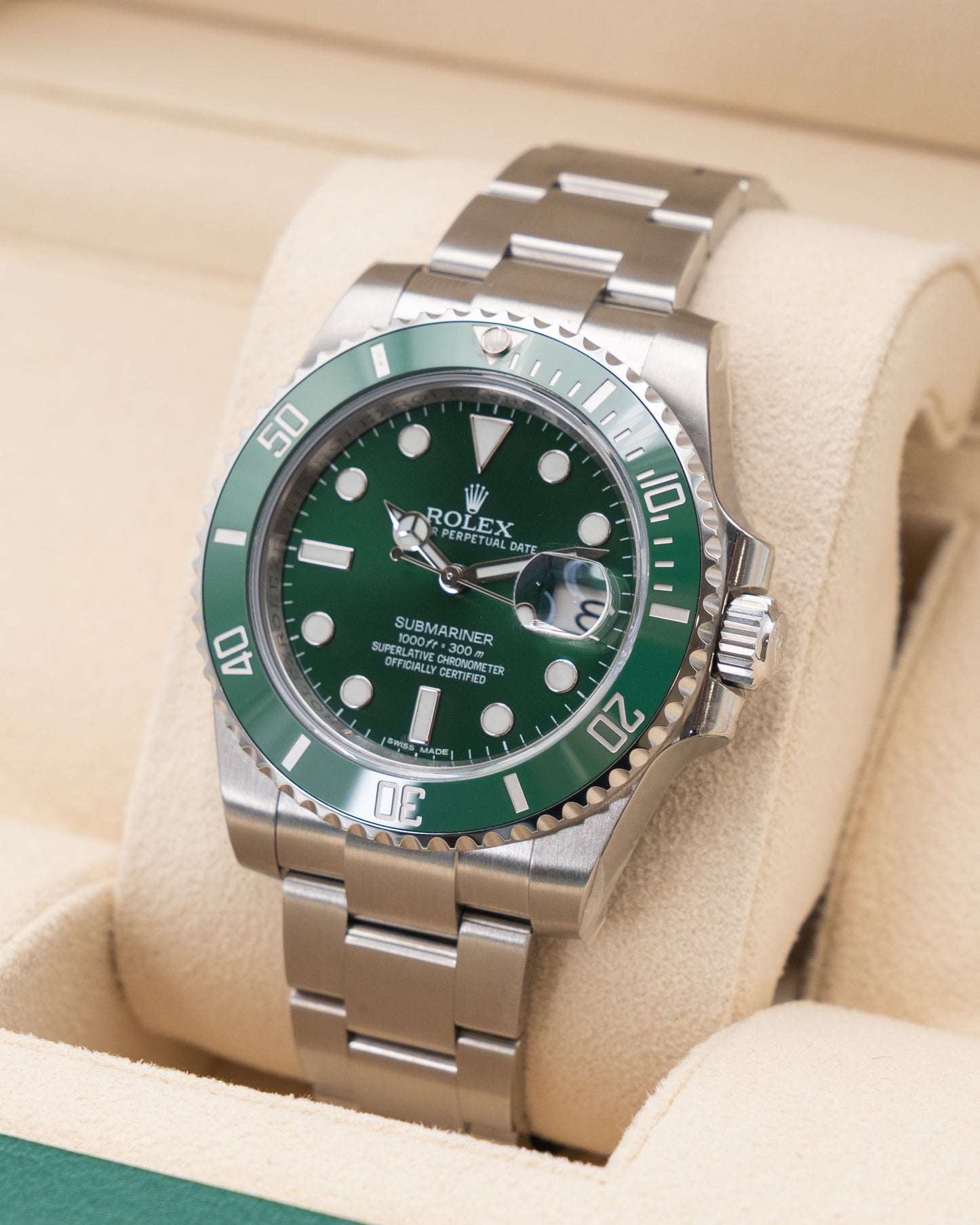 UNWORN 2018 FULLY STICKERED Rolex Submariner Date 40mm 116610LV Hulk 2014