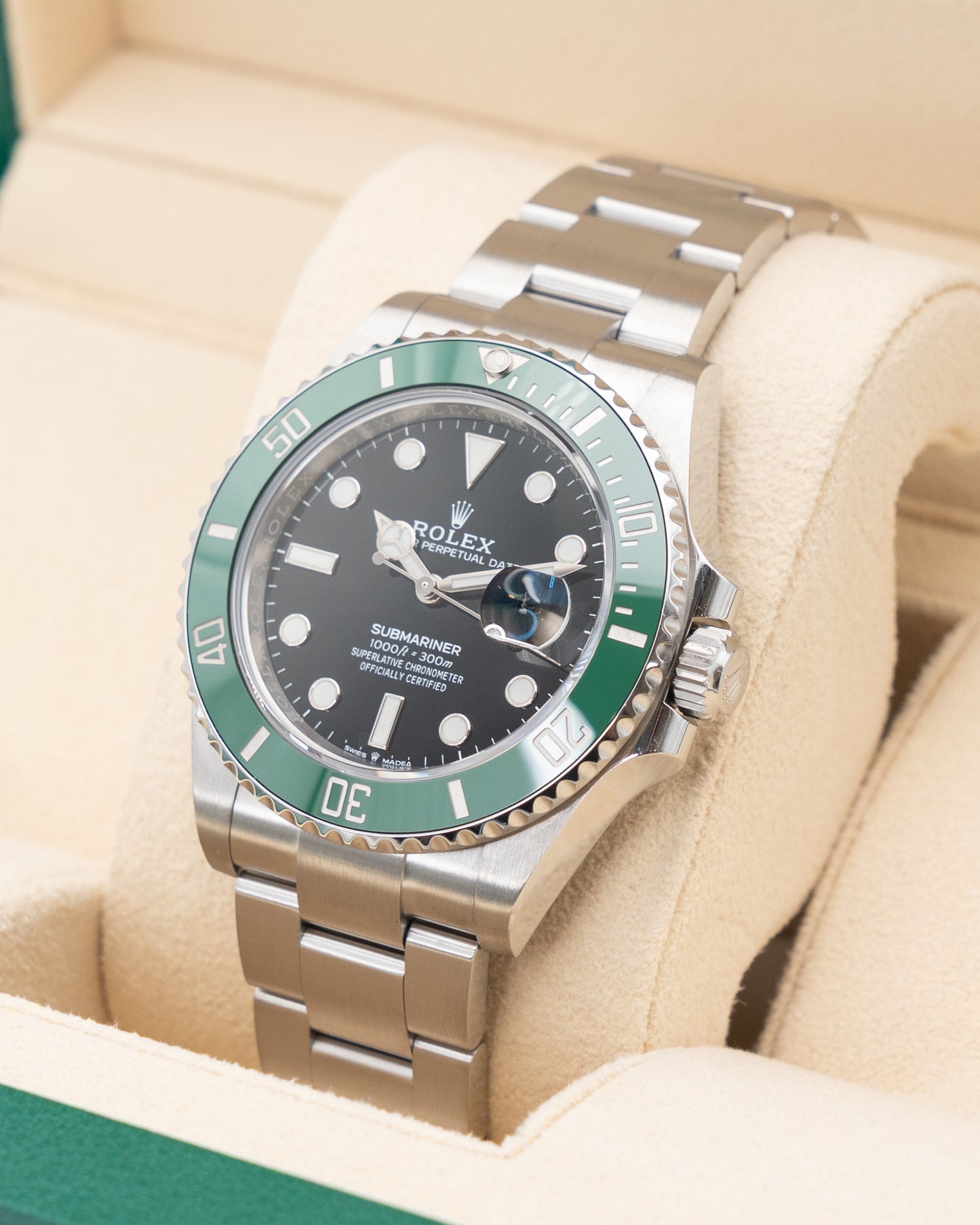 Rolex Submariner Date 41mm 126610LV Starbucks / Kermit Green 2022