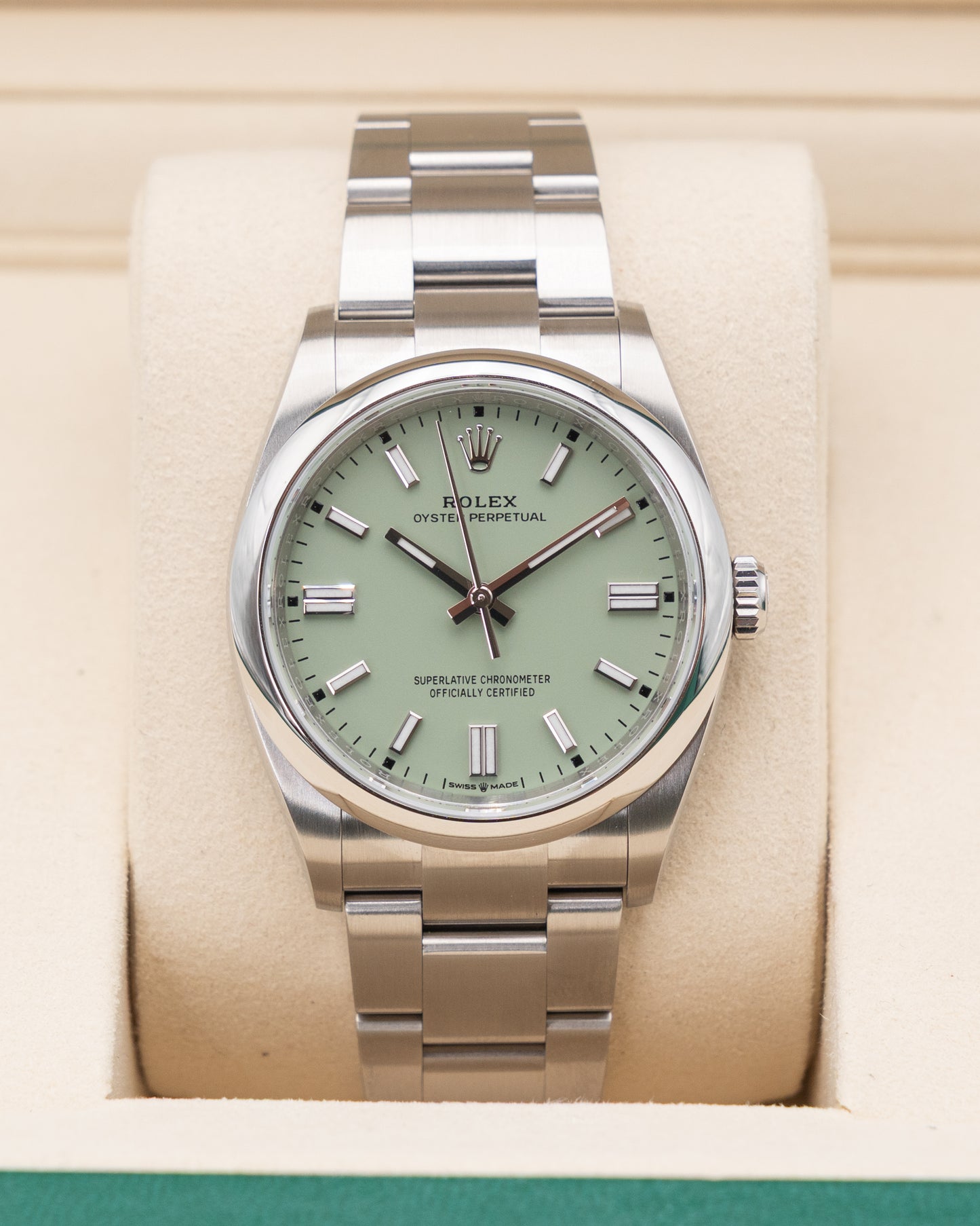 UNWORN Rolex Oyster Perpetual 36mm 126000 Pistachio Dial 2025
