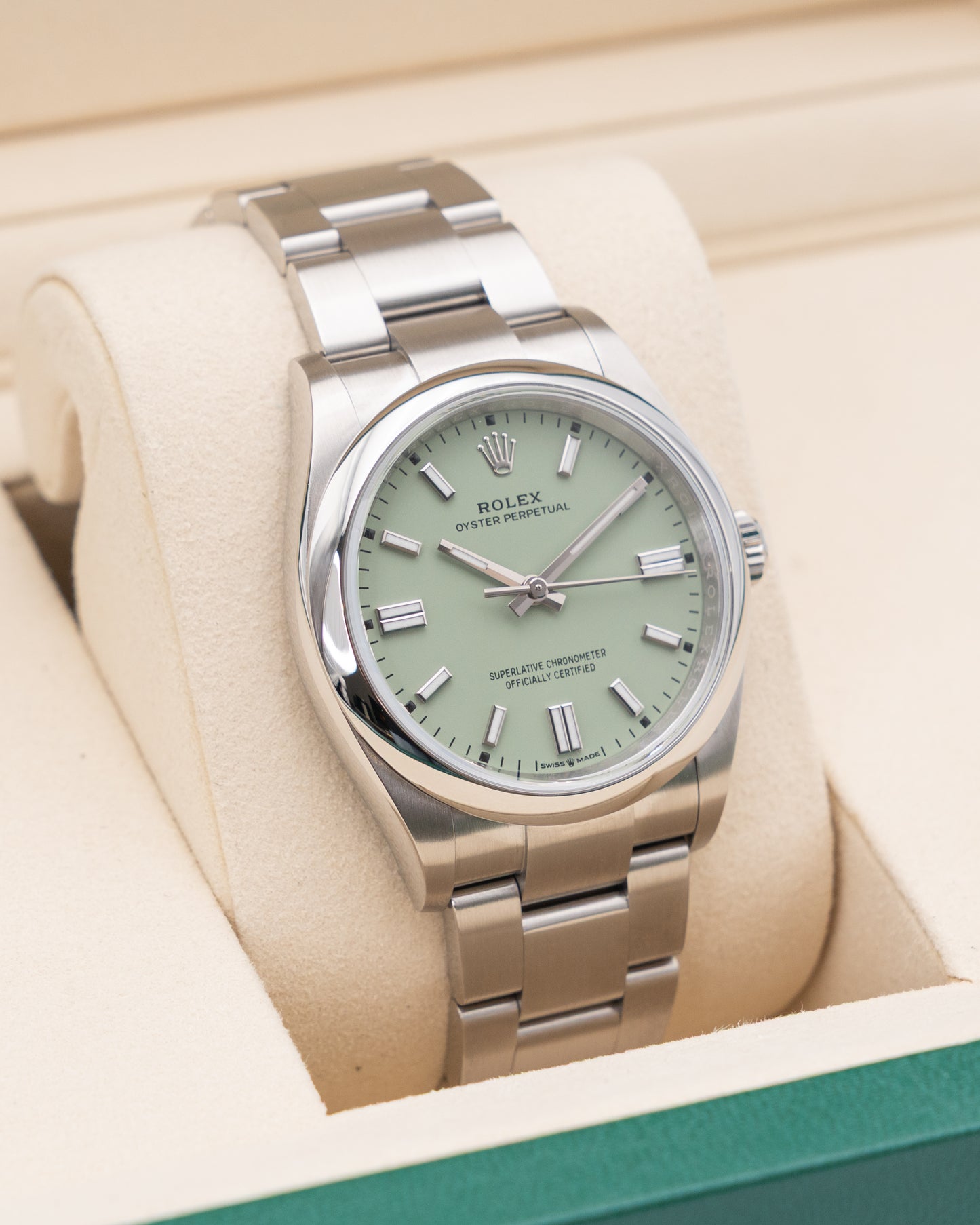 UNWORN Rolex Oyster Perpetual 36mm 126000 Pistachio Dial 2025