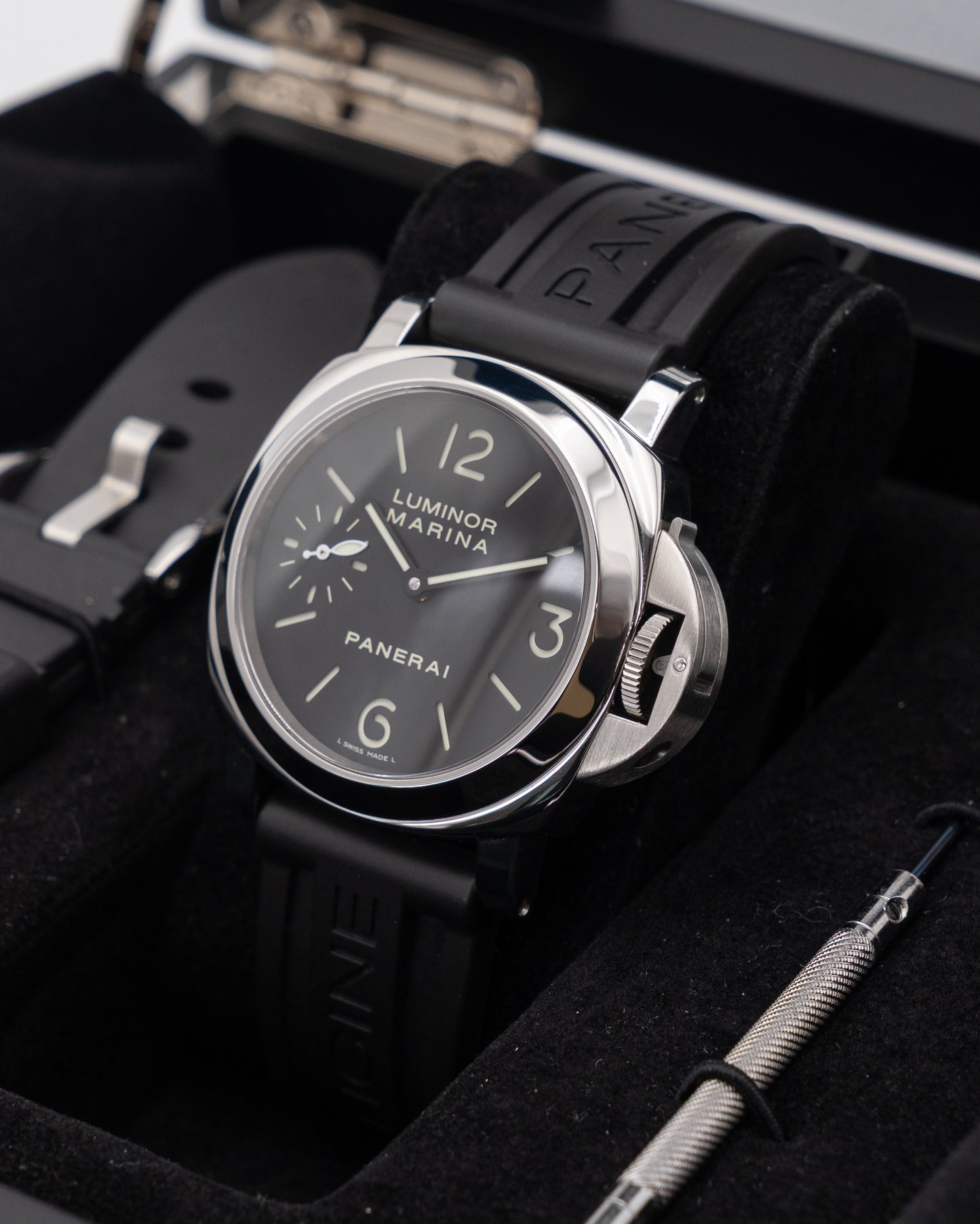 Panerai Luminor Marina 44mm PAM00111 Black Dial 2014
