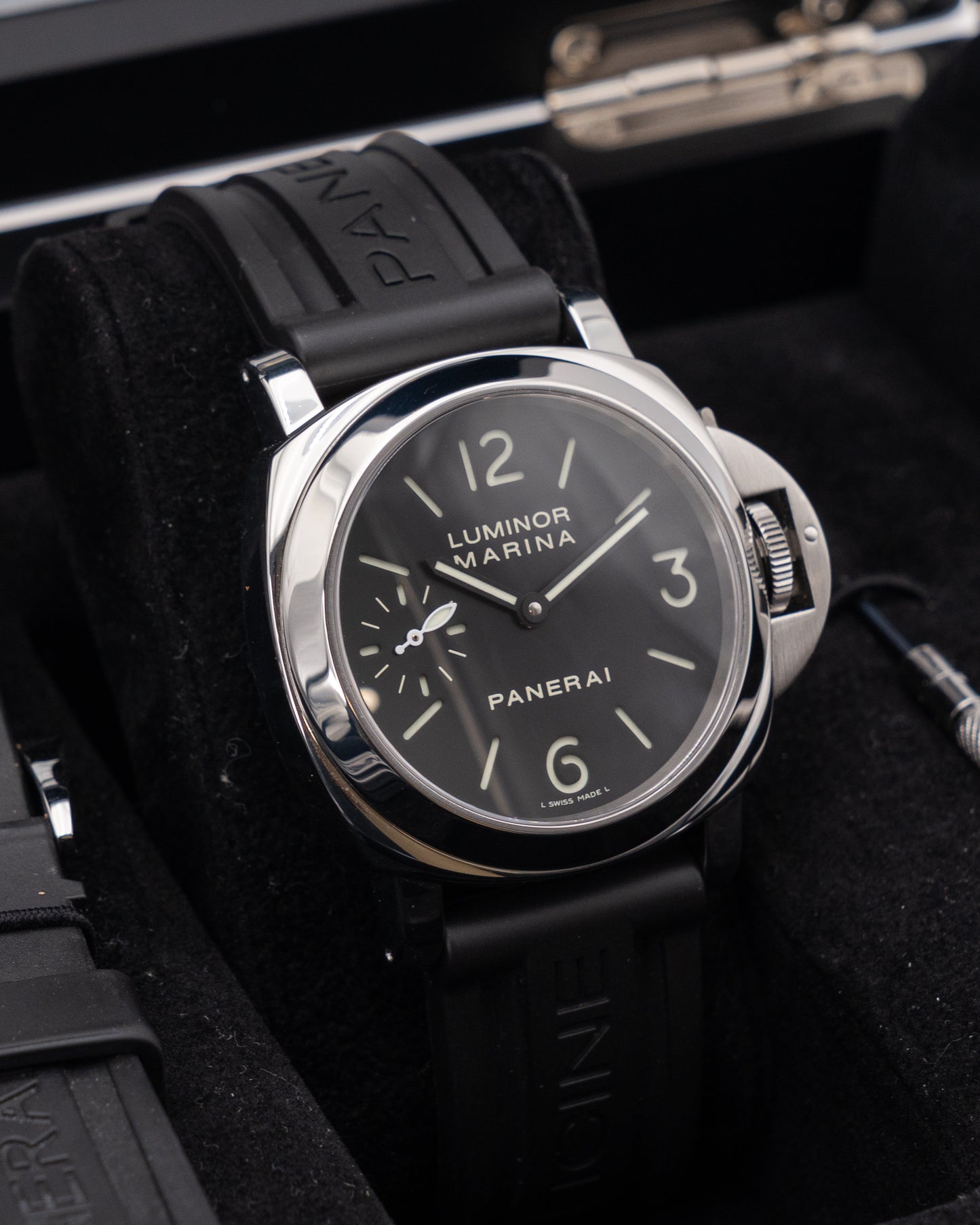 Panerai Luminor Marina 44mm PAM00111 Black Dial 2014