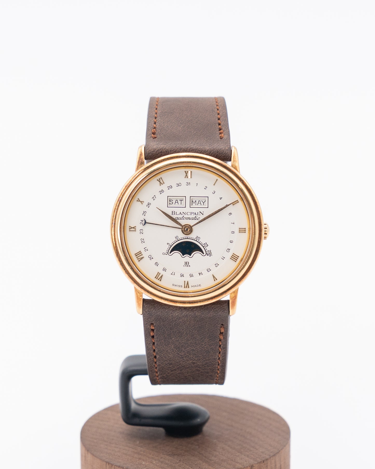 Blancpain Villeret 34mm 6553-1418-A55 Triple Calendar Moonphase Yellow Gold White Dial