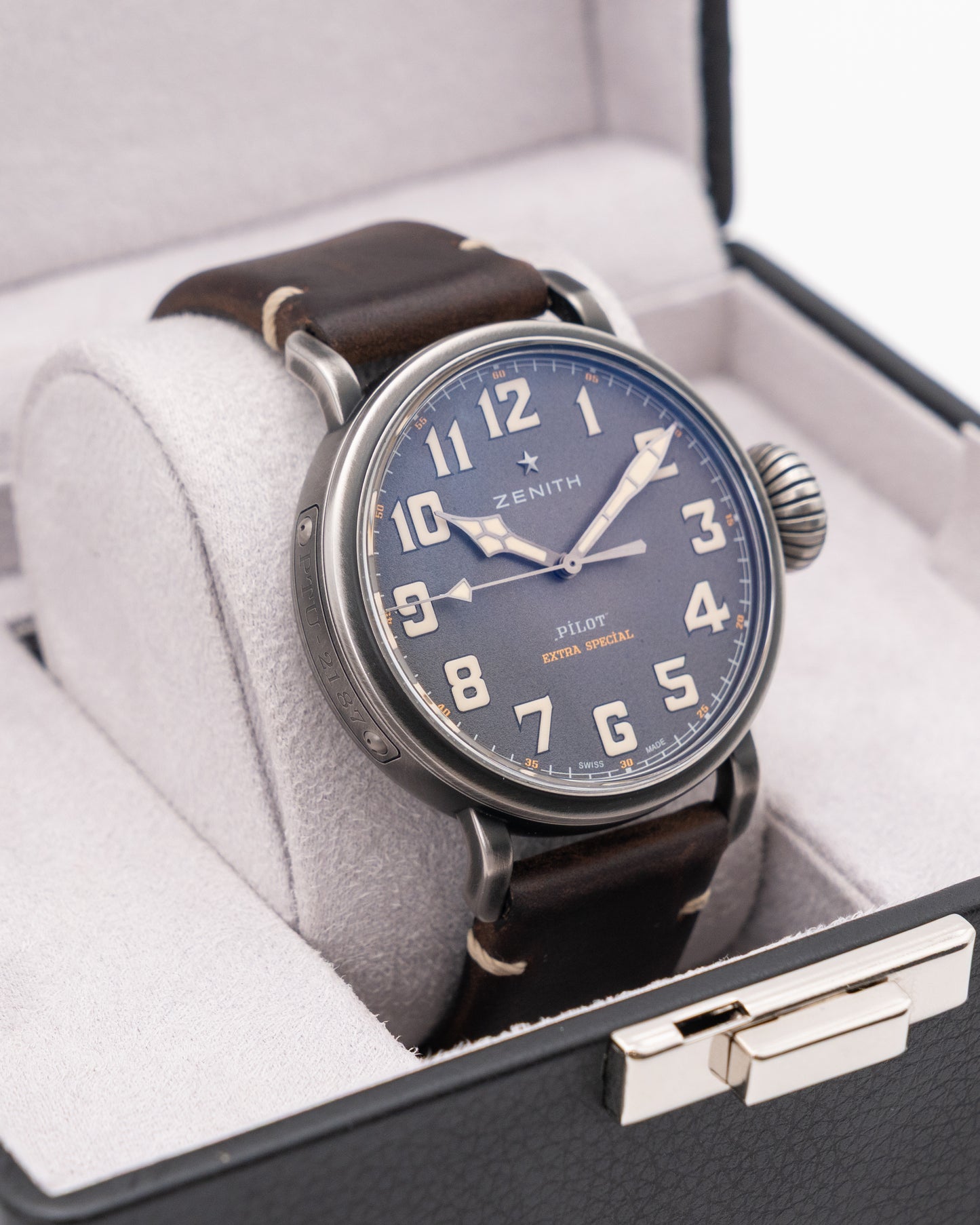 Zenith Pilot Type 20 Extra Special 45mm 11-2430-679-21-c801 Grey Dial 2017