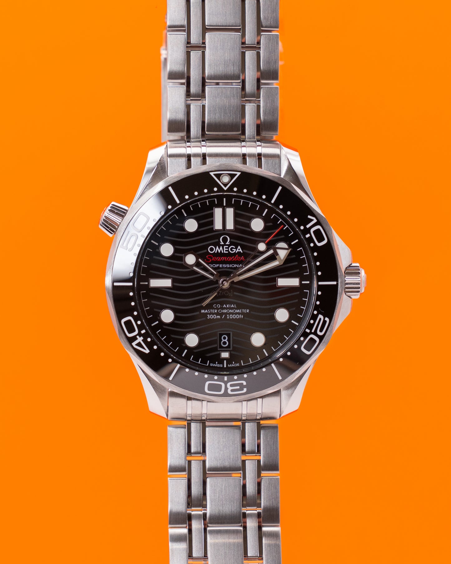 UNWORN WITH STICKERS 2025 Omega Seamaster Diver 300M 42mm 210.30.42.20.01.001 Black On Bracelet 2025