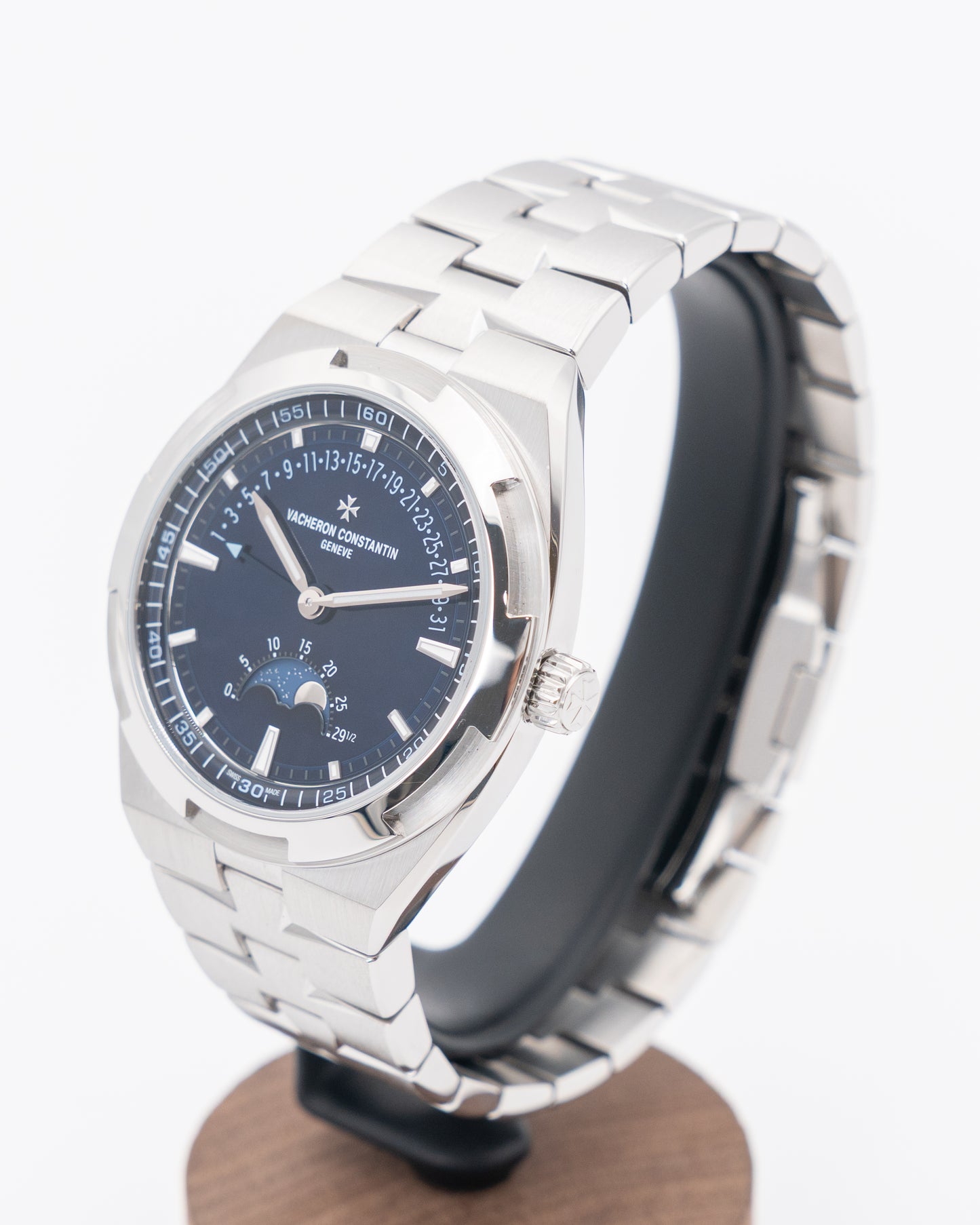 Vacheron Constantin Overseas 41mm 4000V/210A-B911 Moon Phase Retrograde Date Blue Dial 2025