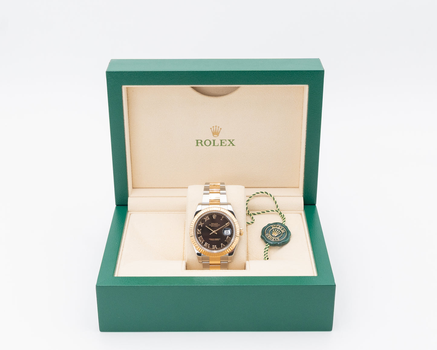 Rolex Datejust 41mm 116333 Two Tone Yellow Gold Black Roman Dial Fluted Oyster