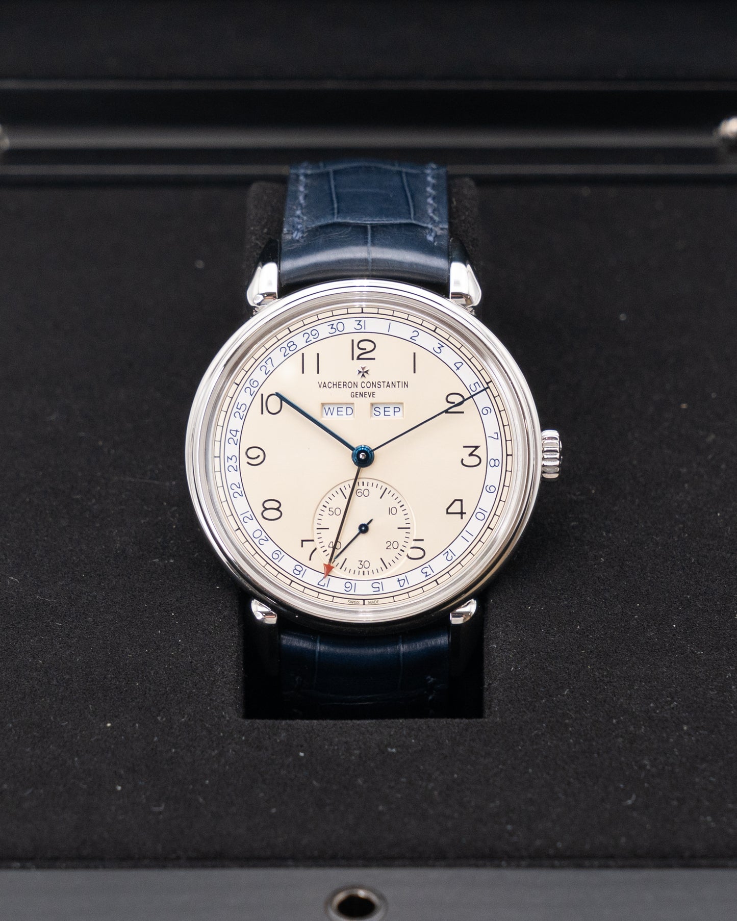 Vacheron Constantin Historiques Triple Calendrier 1942 40mm 3110V/000A-B426 Blue 2019