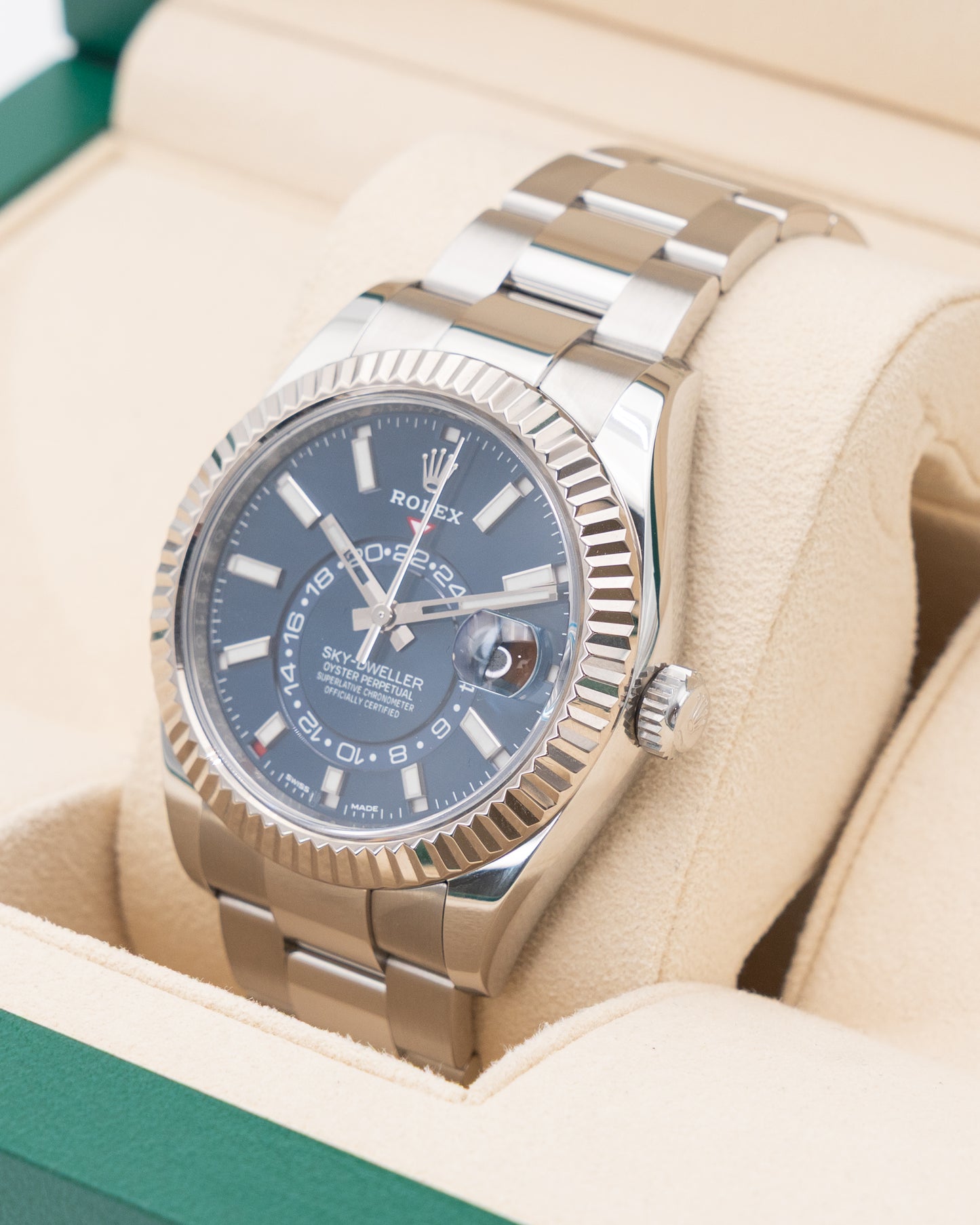 Rolex Skydweller 42mm 326934 Blue Dial FLuted Bezel Oyster 2019