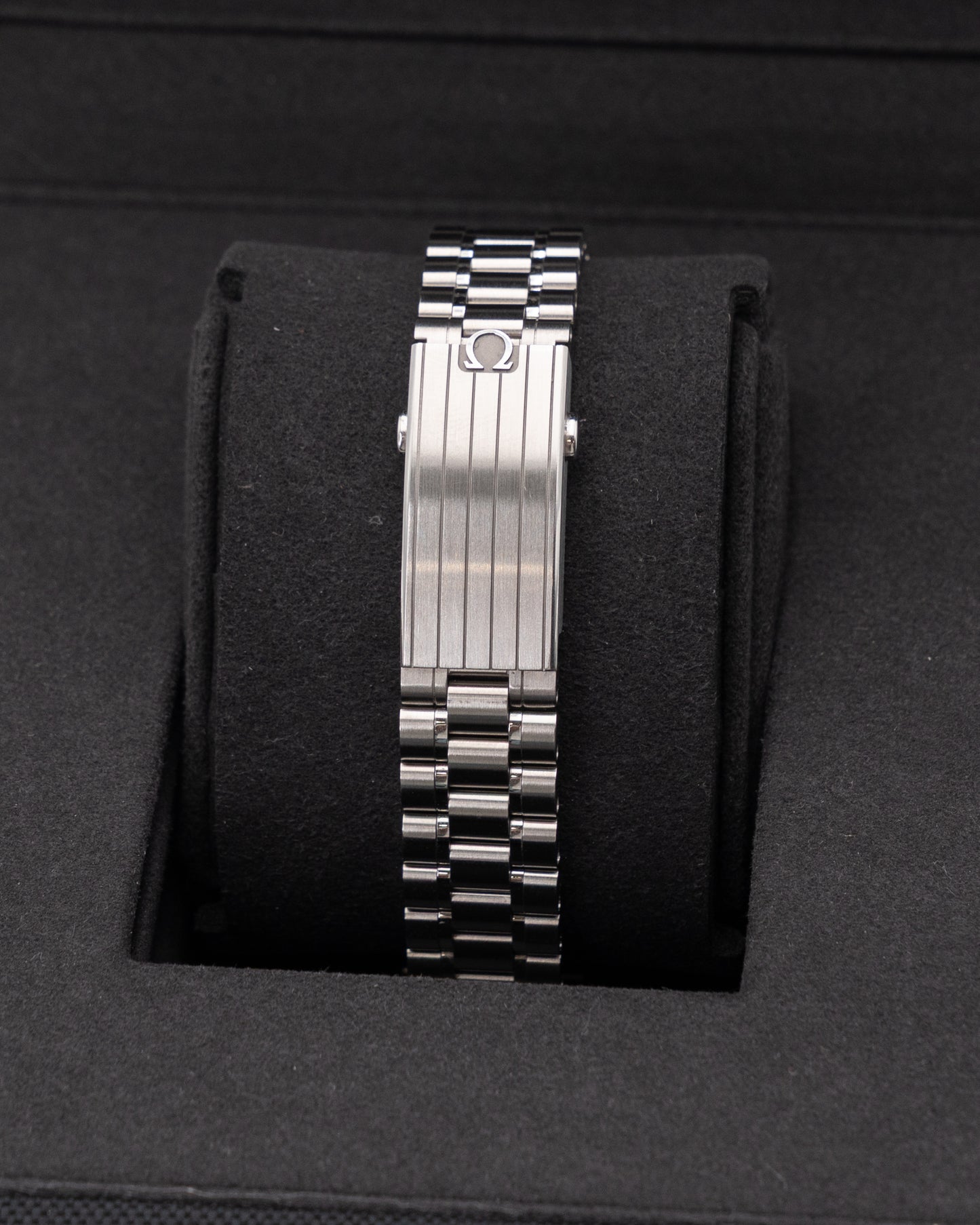 Omega Speedmaster 42mm 310.30.42.50.04.001 White Dial Professional Moonwatch Open Date