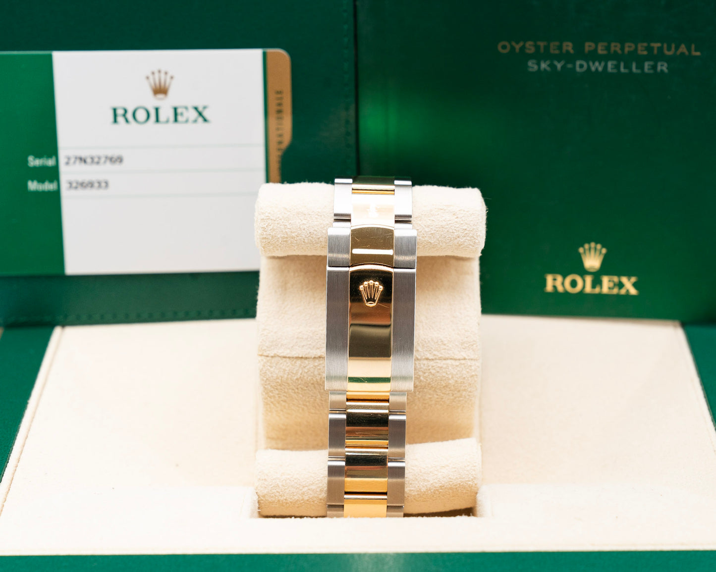 Unpolished - Rolex Skydweller 42mm 326933 Two Tone Yellow Gold Black Dial 2020