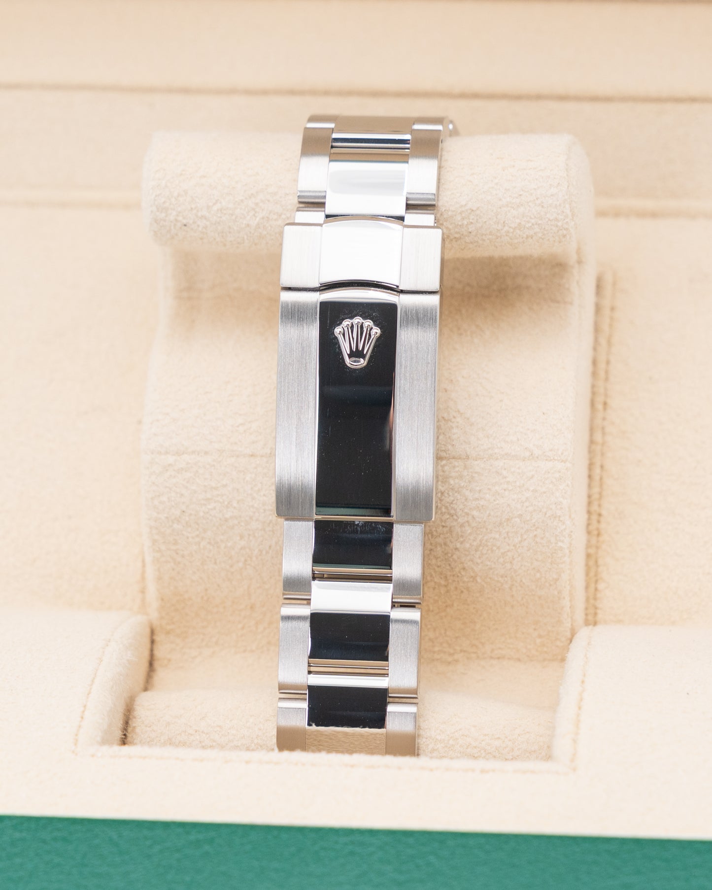 Rolex Datejust 41mm 126300 Blue Index Dial on Oyster 2022