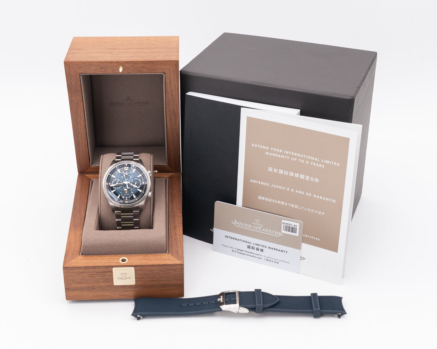 Jaeger LeCoultre Polaris Perpetual Calendar 42mm Q9088180 Blue Fume Dial 2023