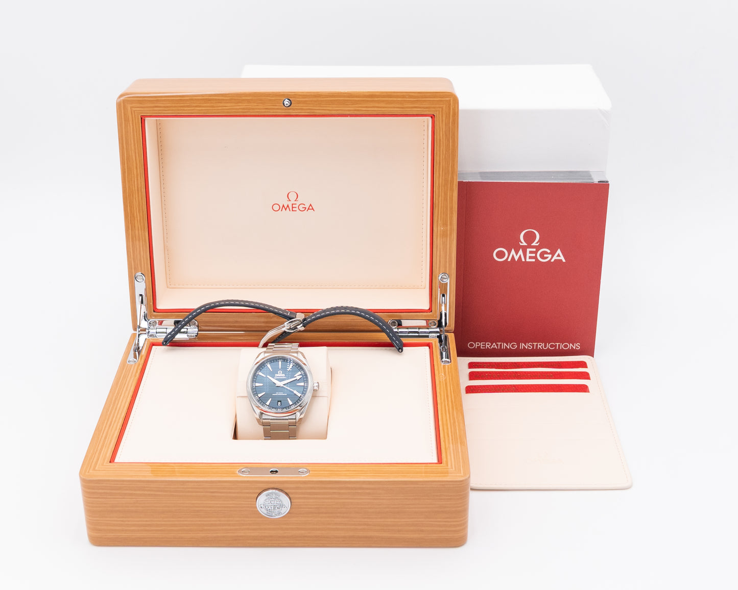 Omega Seamaster Aqua Terra 41mm 220.10.41.21.03.004 Blue Dial with Extra Strap 2020