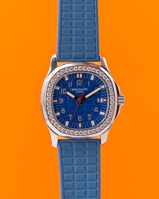 Patek Philippe Aquanaut 35.2mm 5067A Luce Blue