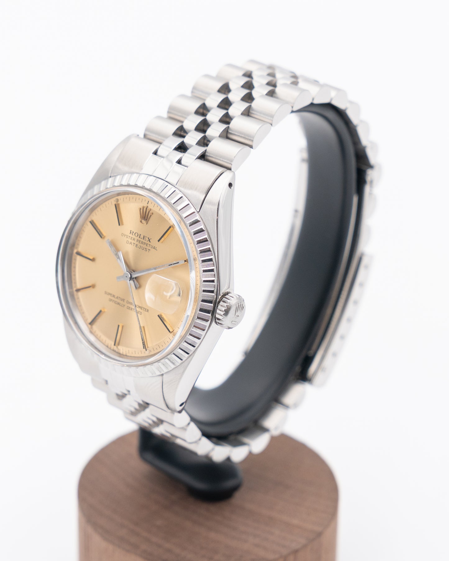 Rolex Datejust 36mm 1603 Champagne Dial Engine Turn Bezel Stainless Steel Jubilee