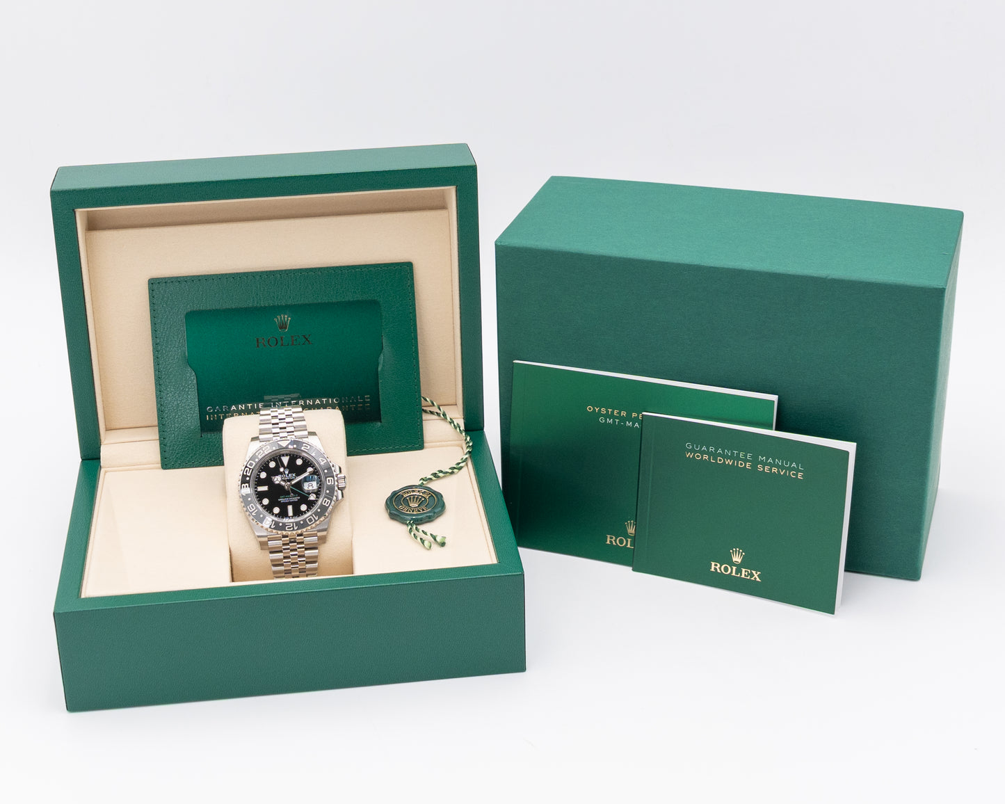 UNWORN WITH STICKERS Rolex GMT Master II 40mm 126710GRNR Bruce Wayne Jubilee 2025