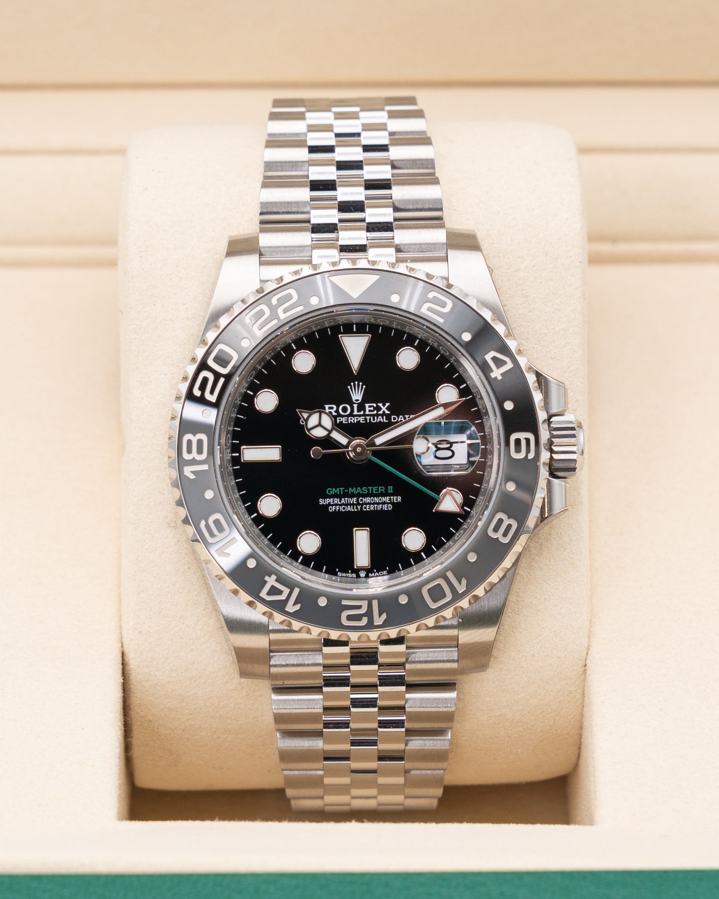 UNWORN WITH STICKERS Rolex GMT Master II 40mm 126710GRNR Bruce Wayne Jubilee 2025
