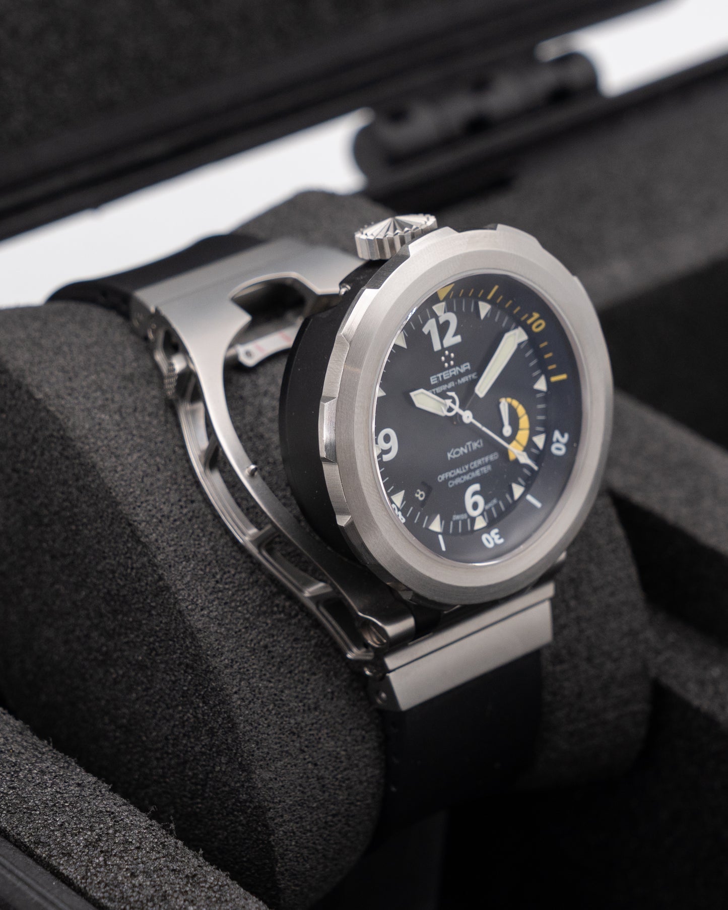 Eterna Kontiki 46mm 1594.44 Stainless Steel Diver