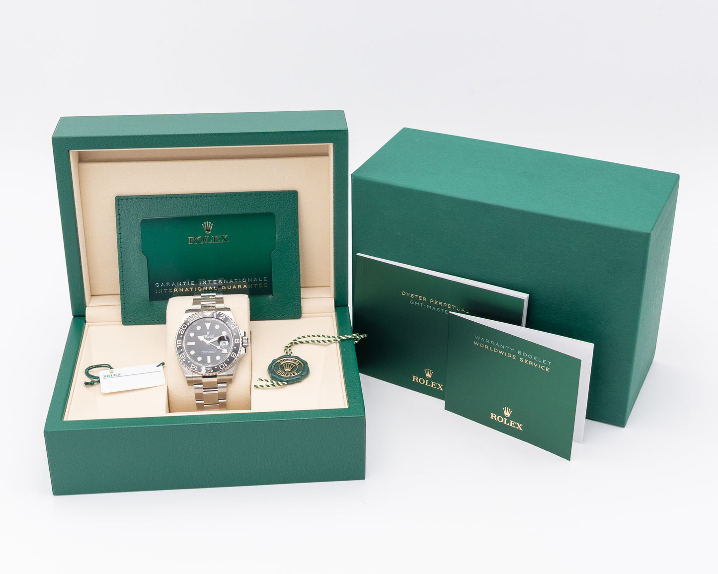 UNWORN 2025 Rolex GMT Master II 40mm 126710GRNR Bruce Wayne Oyster 2025