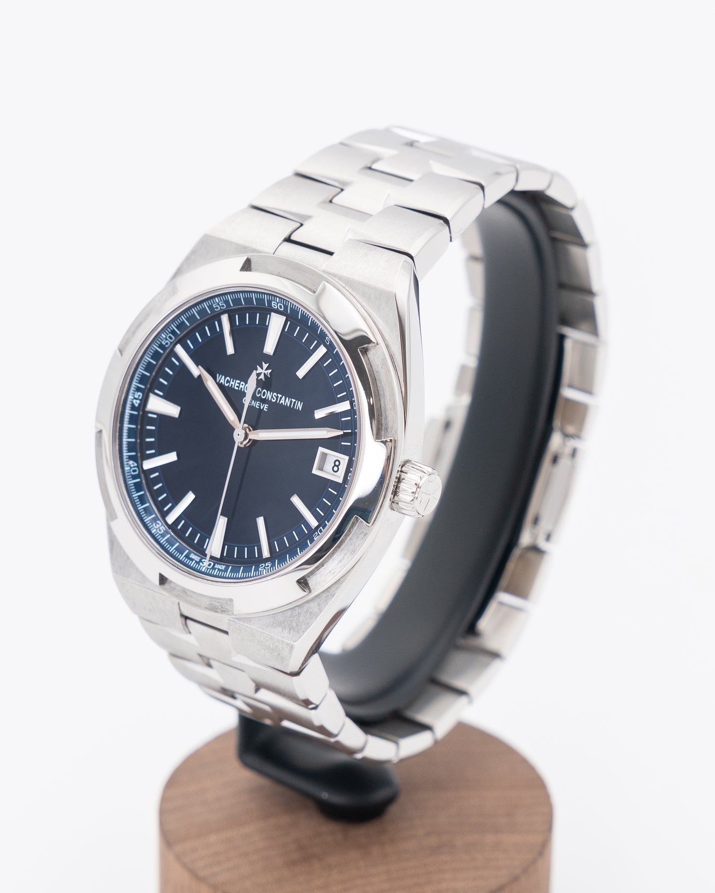 Vacheron Constantin Overseas 41mm 4500V/110A-B128 Blue Dial Time and Date 2018