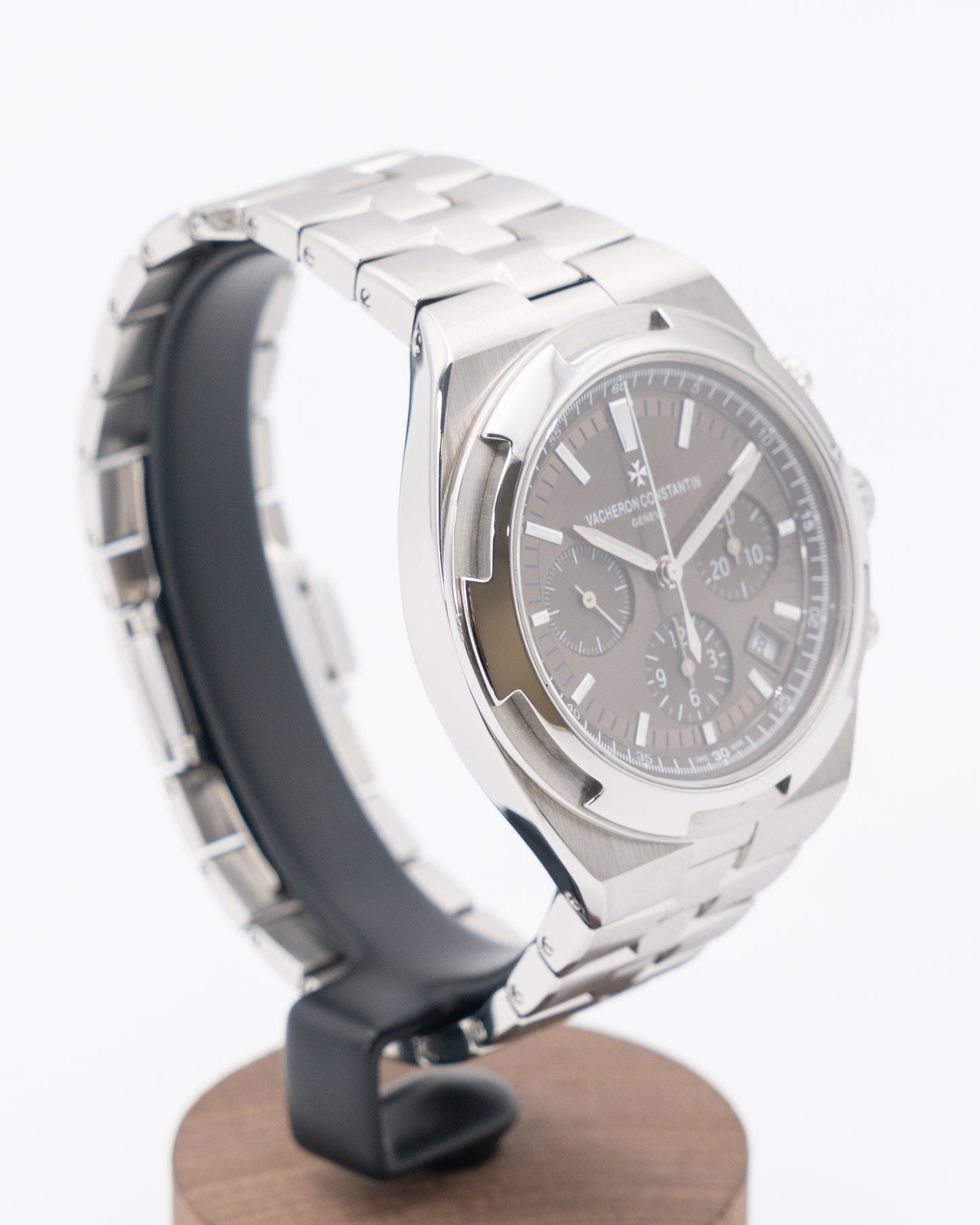 Vacheron Constantin 42.5mm 5500V/110A-B147 Brown Dial Chronograph and Date 2017