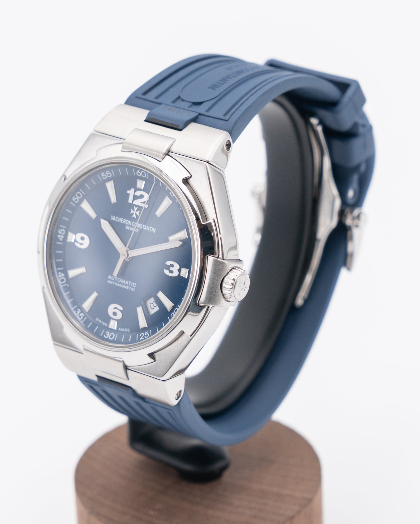 Vacheron Constantin Overseas 42mm 47040/000A-9008 Blue Dial 2018