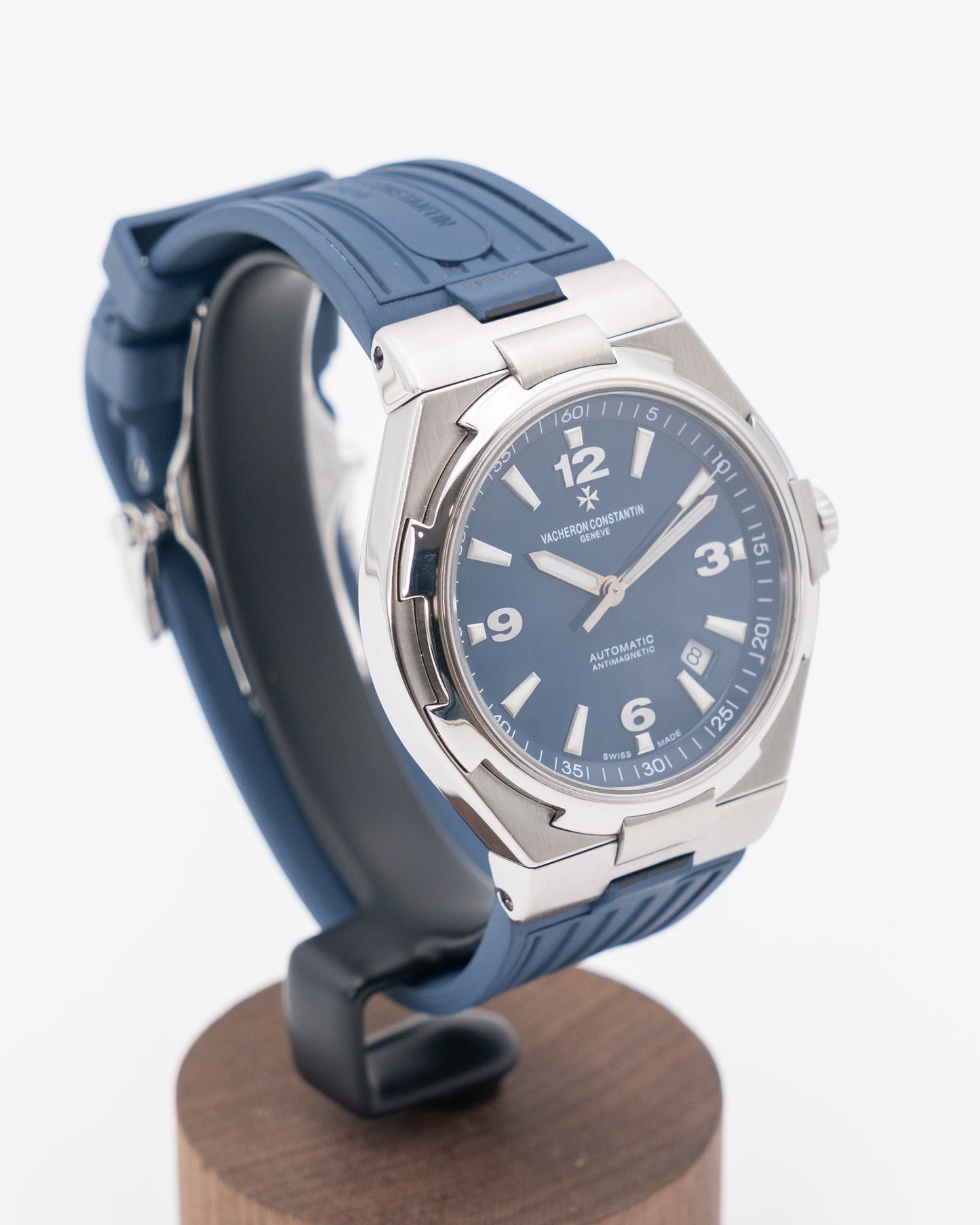 Vacheron Constantin Overseas 42mm 47040/000A-9008 Blue Dial 2018