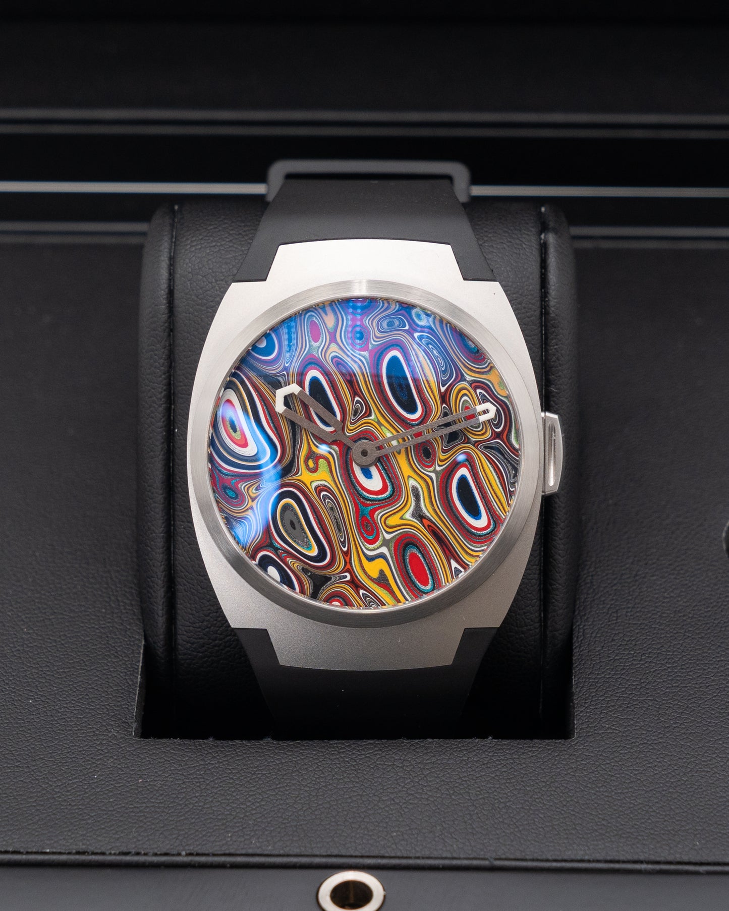 UNWORN Arcanaut Denmark ARC II Fordite Dial 2024