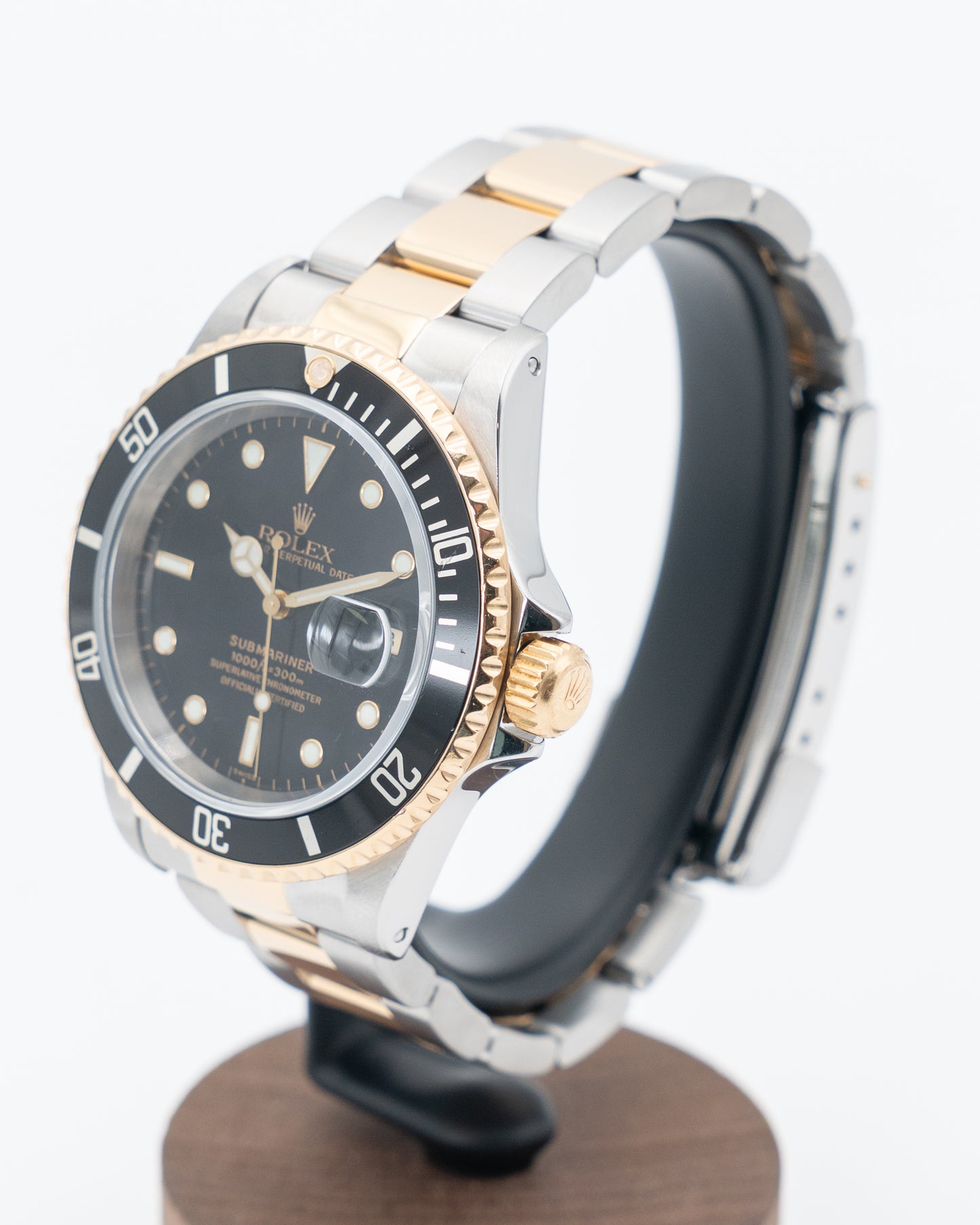 Rolex Submariner 16613 Date Two tone 40mm Black dial 2000