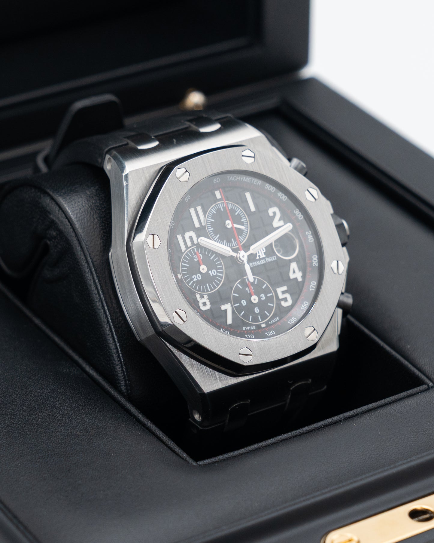Audemars Piguet Royal Oak Offshore 42mm 26470ST.OO.A101CR.01 Vampire Ceramic Pushers