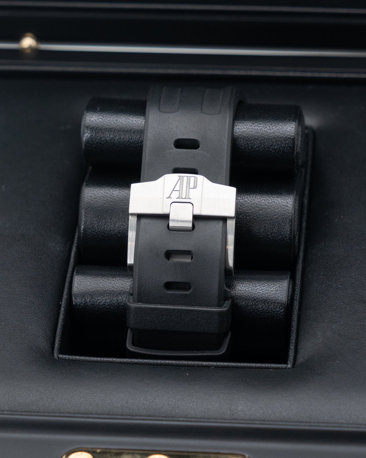 Audemars Piguet Royal Oak Offshore 42mm 26470ST.OO.A101CR.01 Vampire Ceramic Pushers