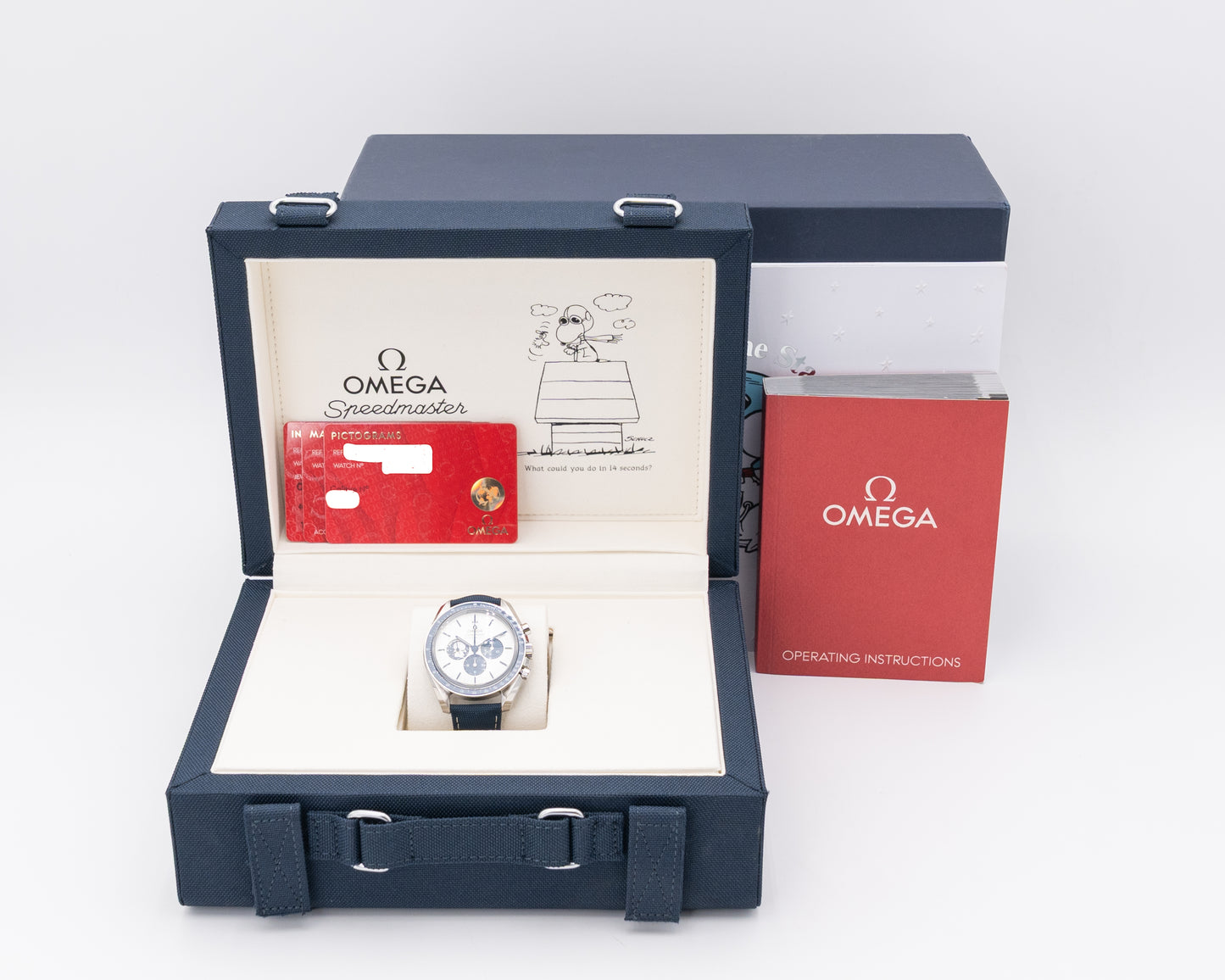 Omega Speedmaster Silver Snoopy Award 42mm 310.32.42.50.02.001 Co-axial Moonwatch 2025