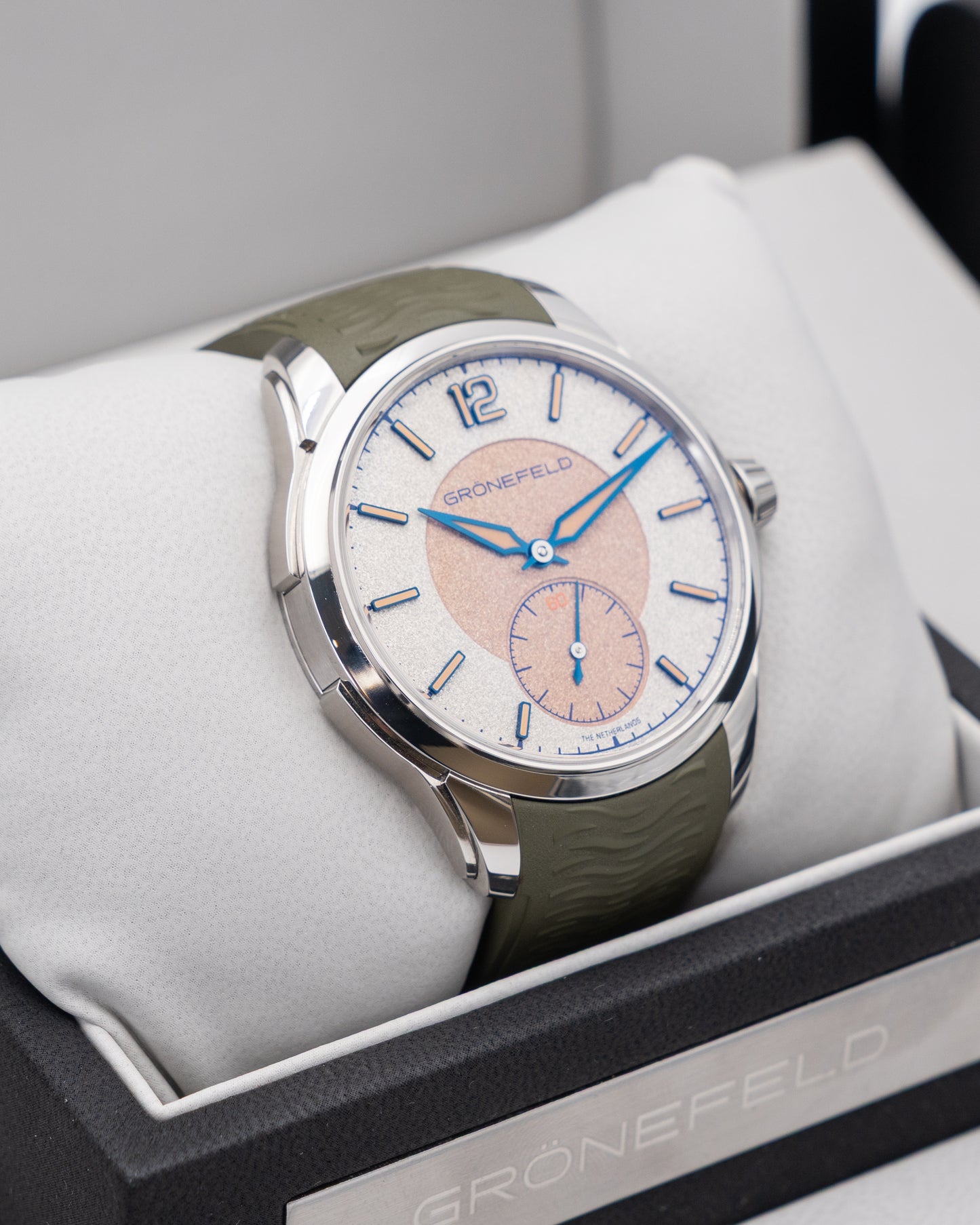Grönefeld 44.5mm 1969 DeltaWorks Olive Strap Stainless Steel Inserts White Salmon Dial 2023