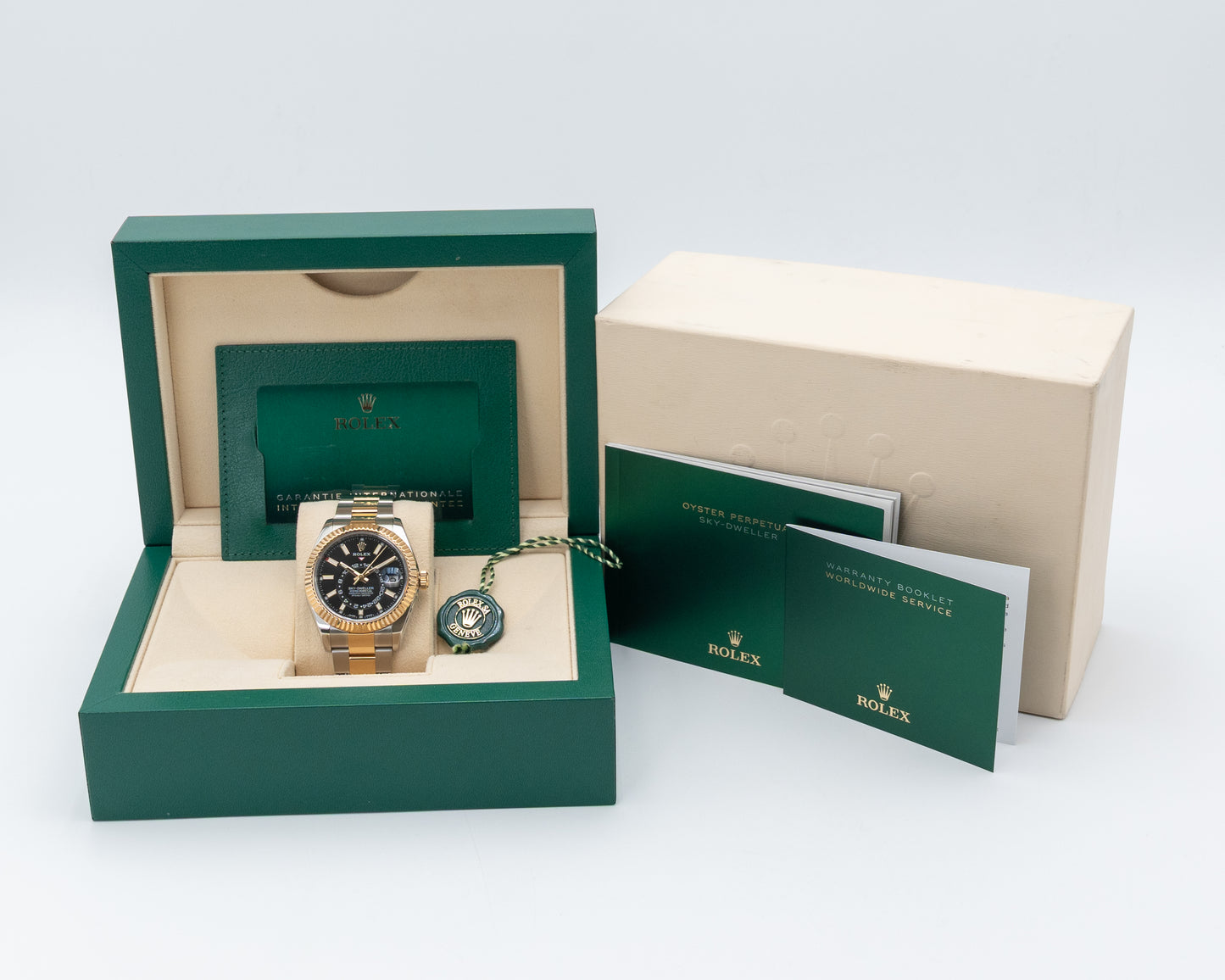 Rolex Skydweller 42mm 326933 Two Tone Yellow Black Dial 2020