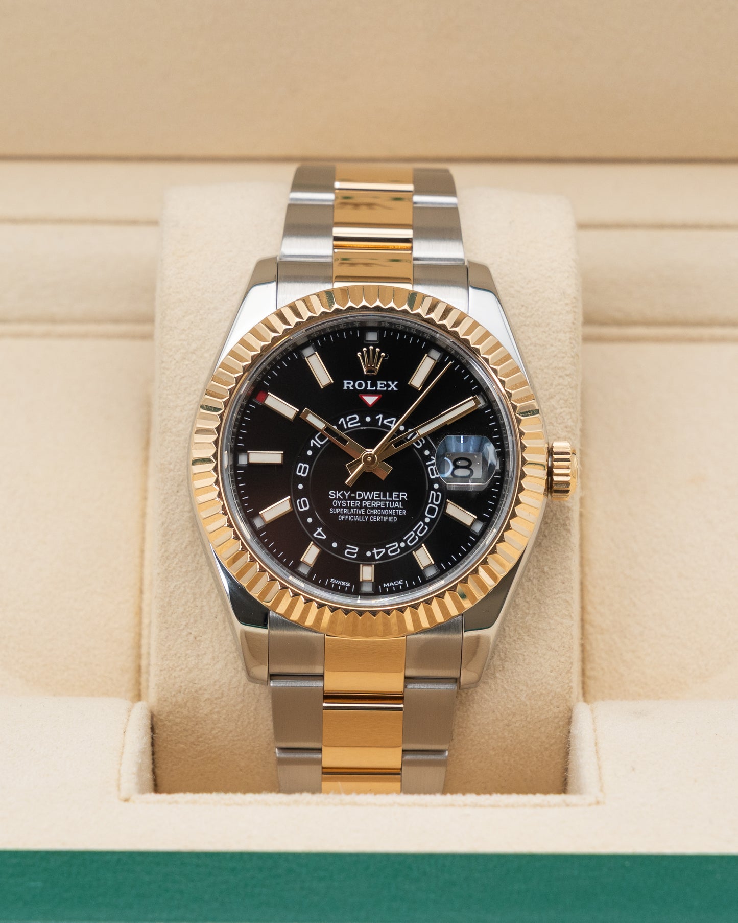 Rolex Skydweller 42mm 326933 Two Tone Yellow Black Dial 2020