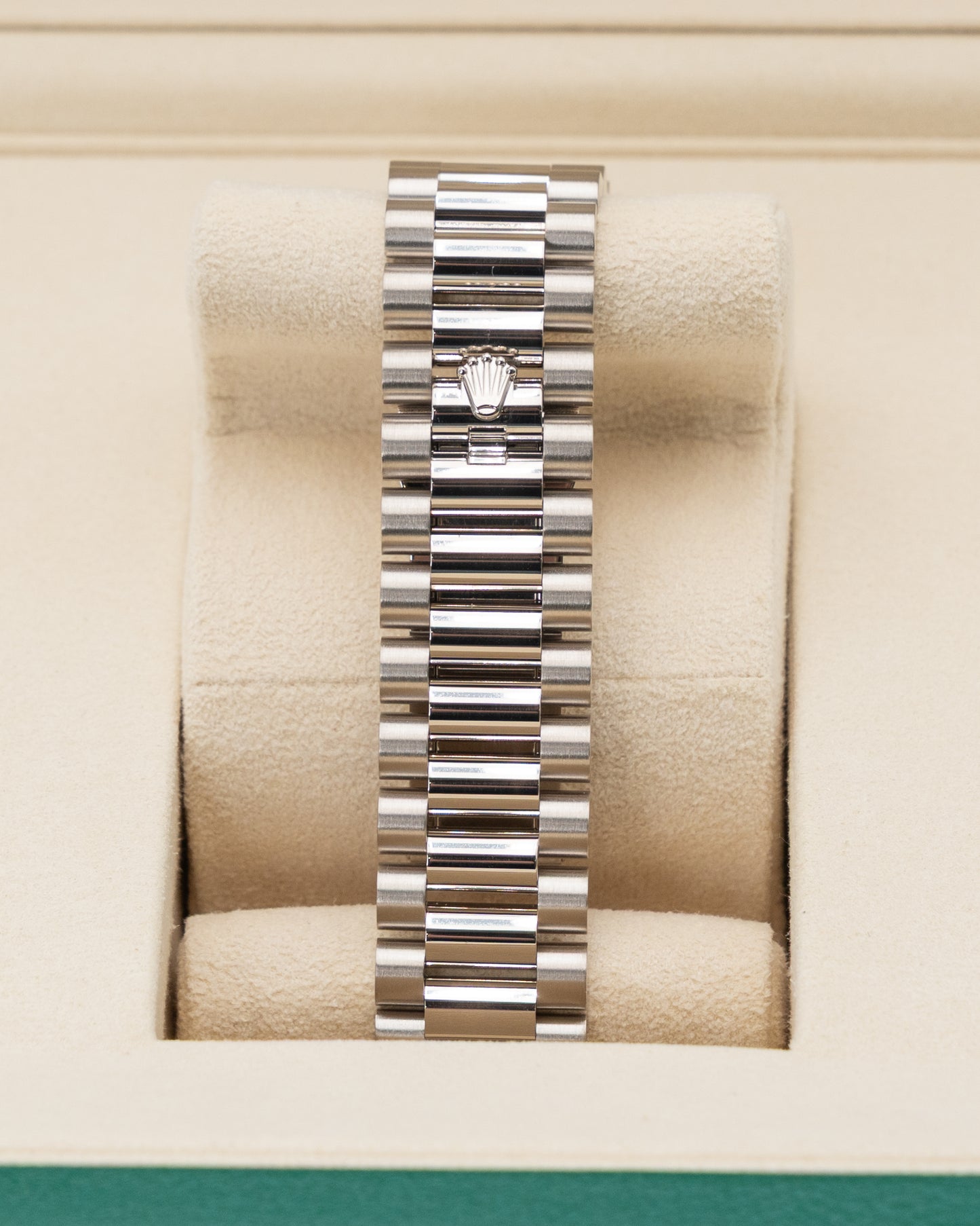 Rolex Day Date 40mm 228239 White Gold Green Roman Dial 2025
