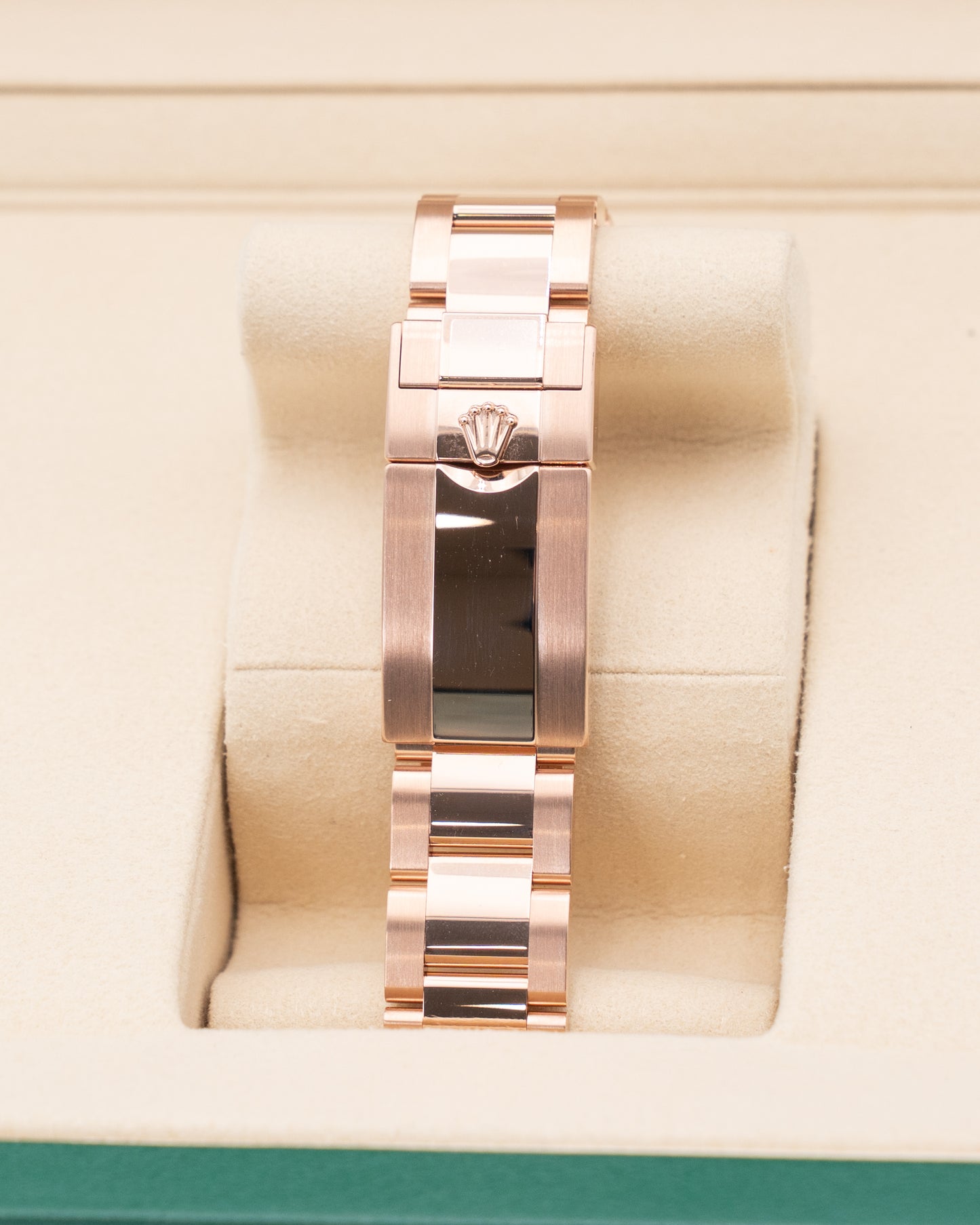 UNWORN Rolex Daytona 40mm 126525LN Rose Gold 'Le Mans' 2025