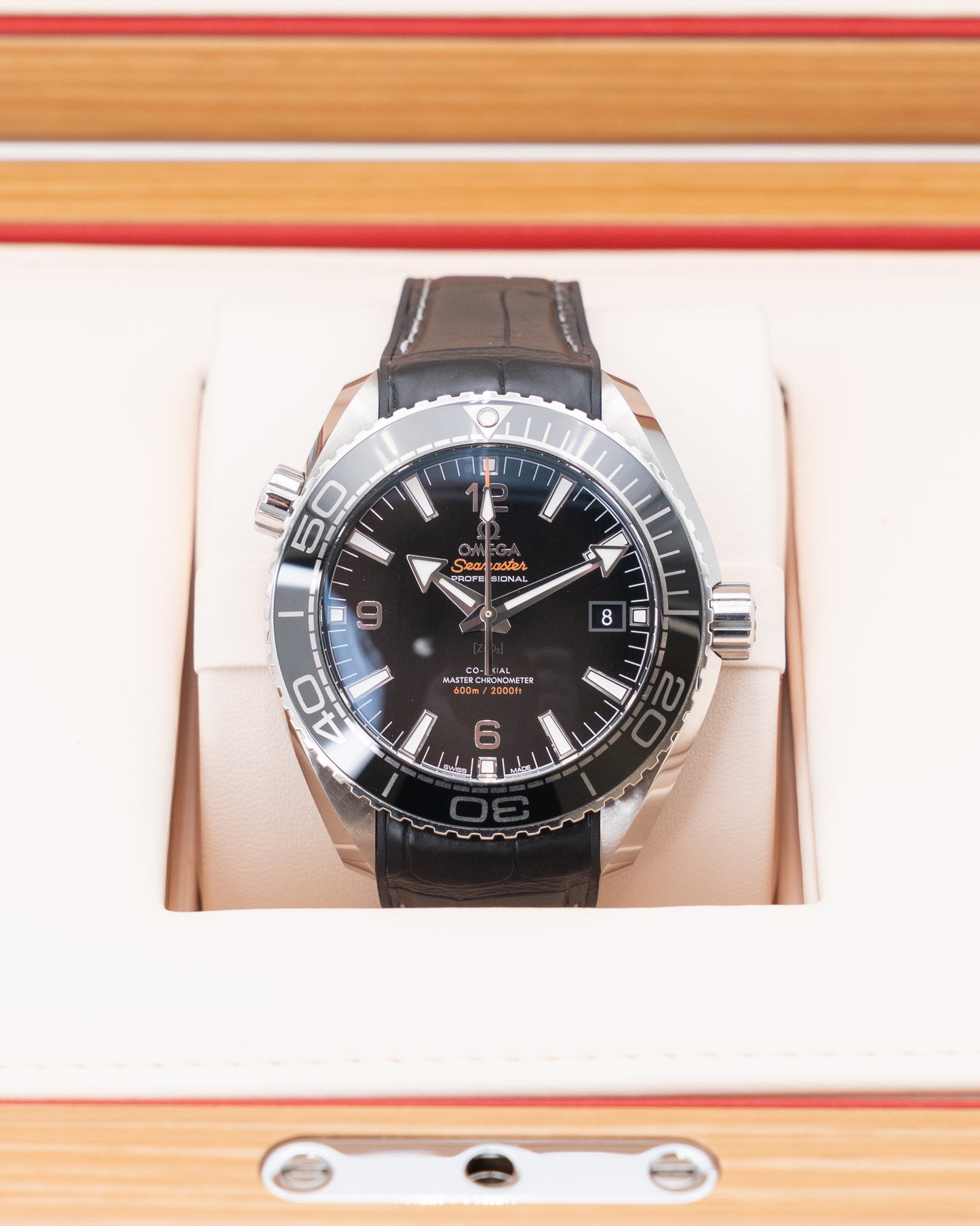 Omega Seamaster Planet Ocean 43.5mm 215.33.44.21.01.001 Black
