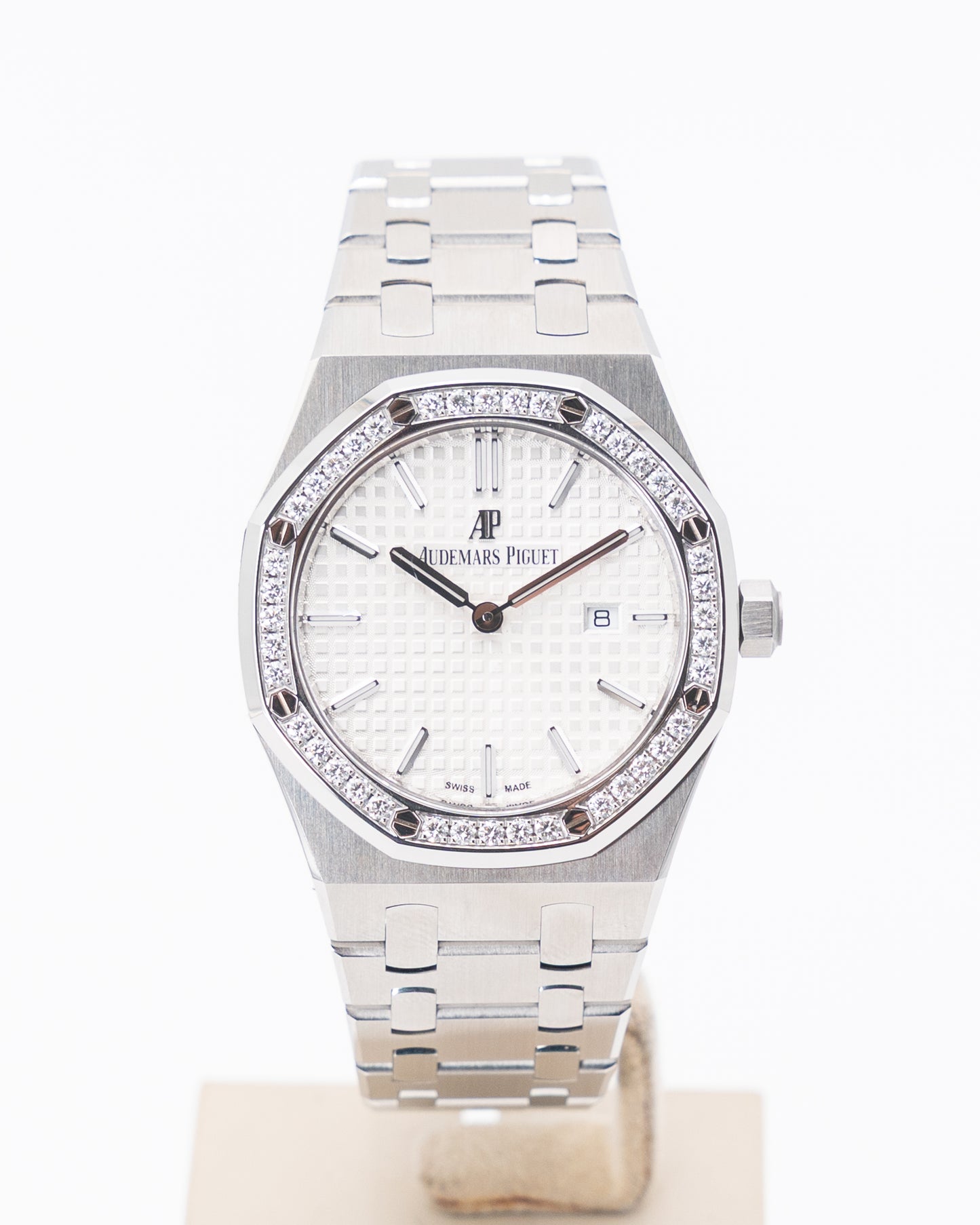 Audemars Piguet Royal Oak 33mm 67651ST White Dial Diamond Bezel Quartz